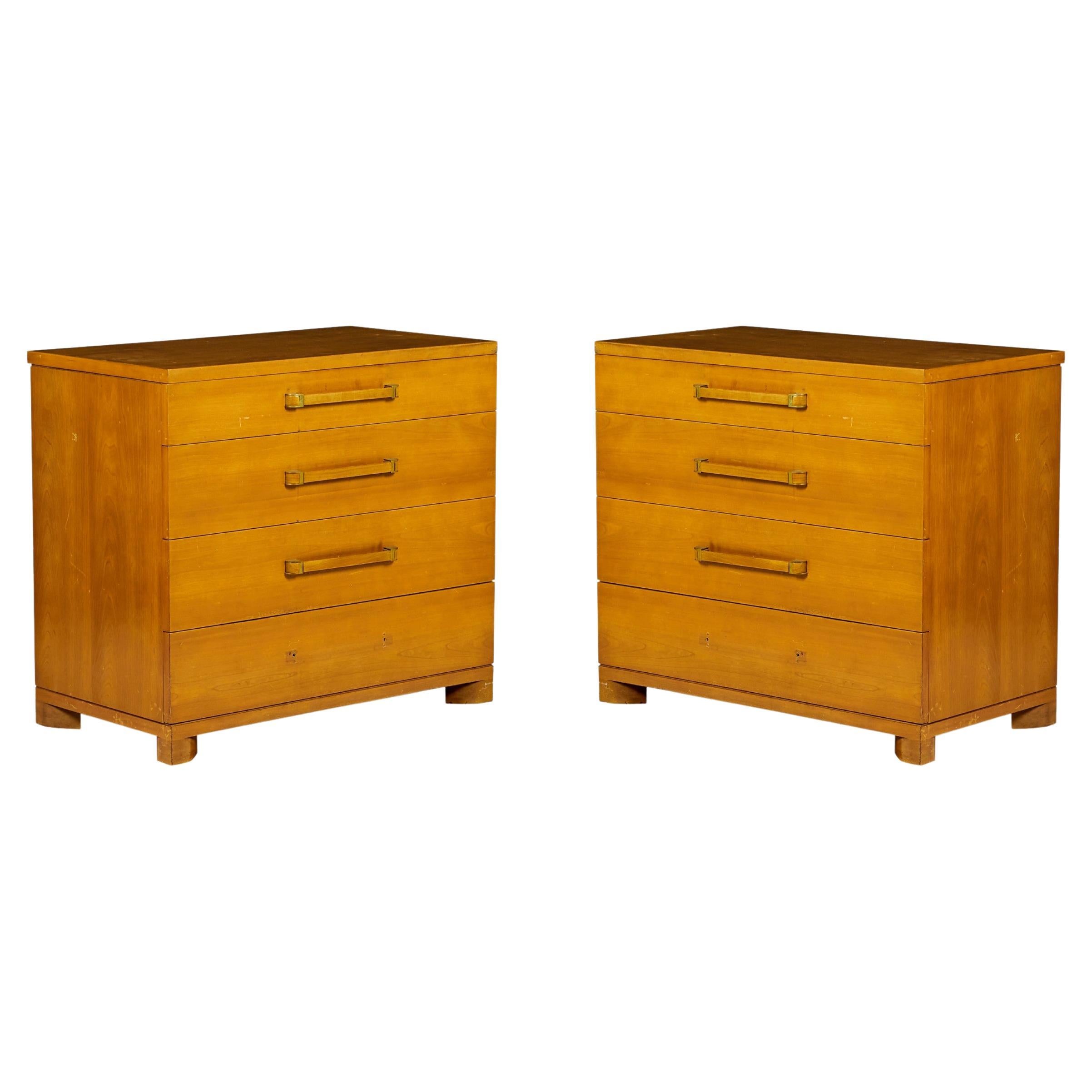 Pair of John Widdicomb American Mid-Century Walnut Bachelor's Chests For Sale