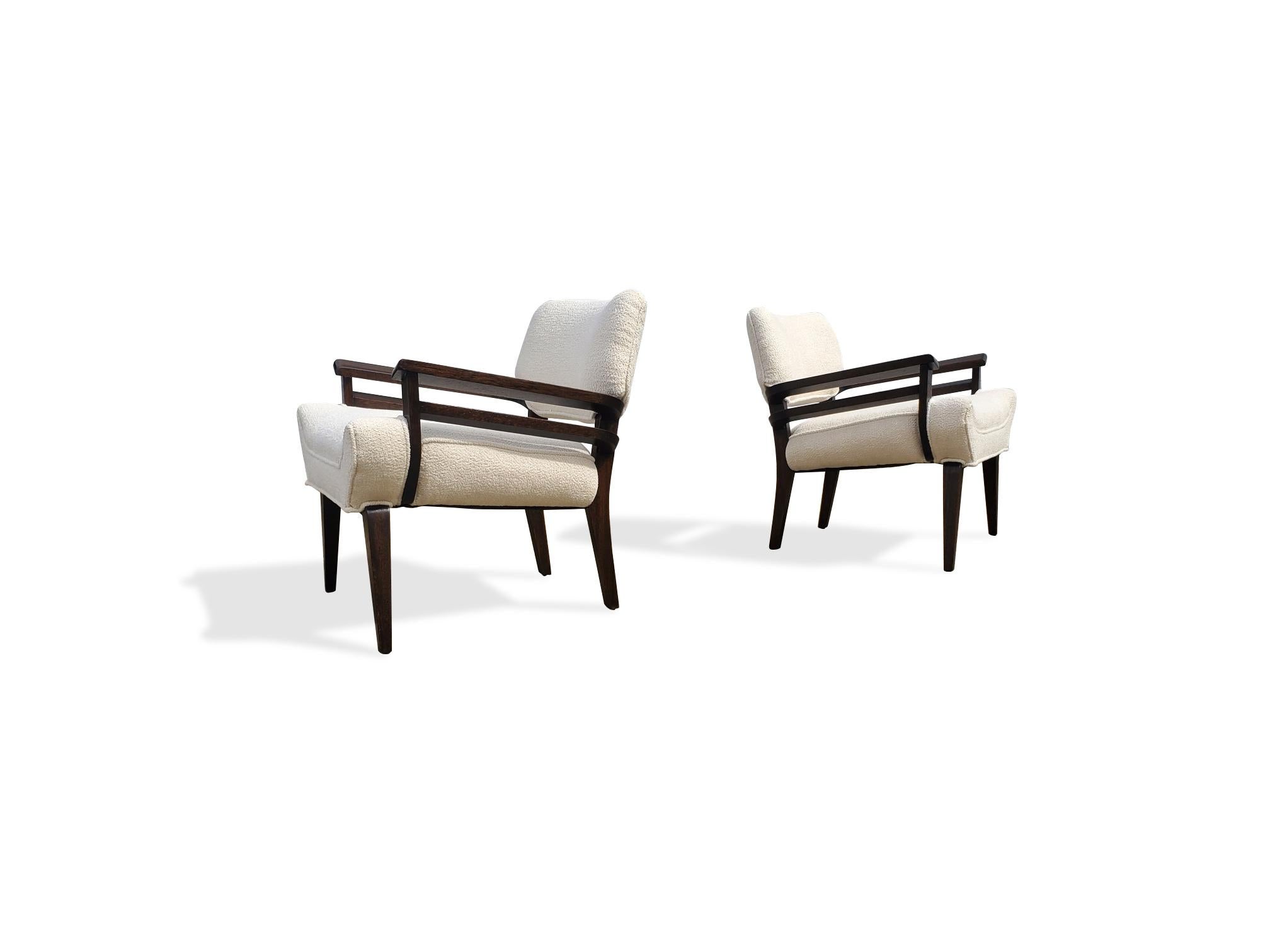 Pair of Johnn Keal for Brown Saltman Lounge Chairs  For Sale 3