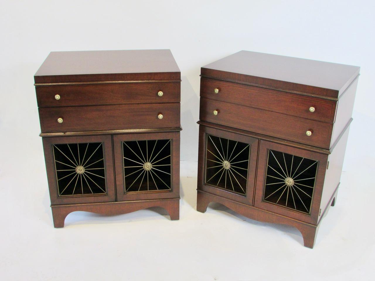 20th Century Pair of Johnson Furniture Mahogany Neoclassical End Tables or Nightstands  For Sale