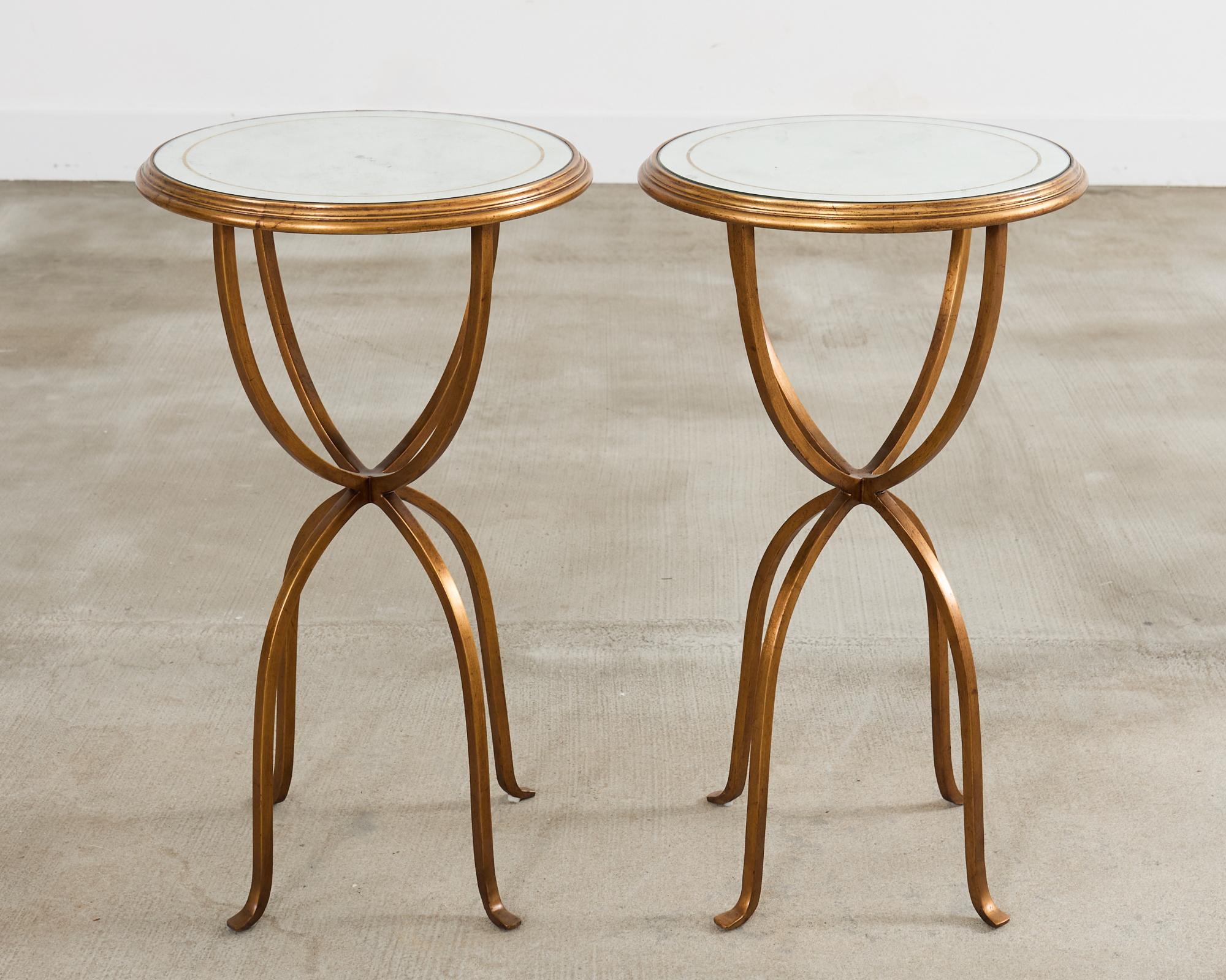 Paire de tables à boire en fer doré de Jonathan Charles en vente 4