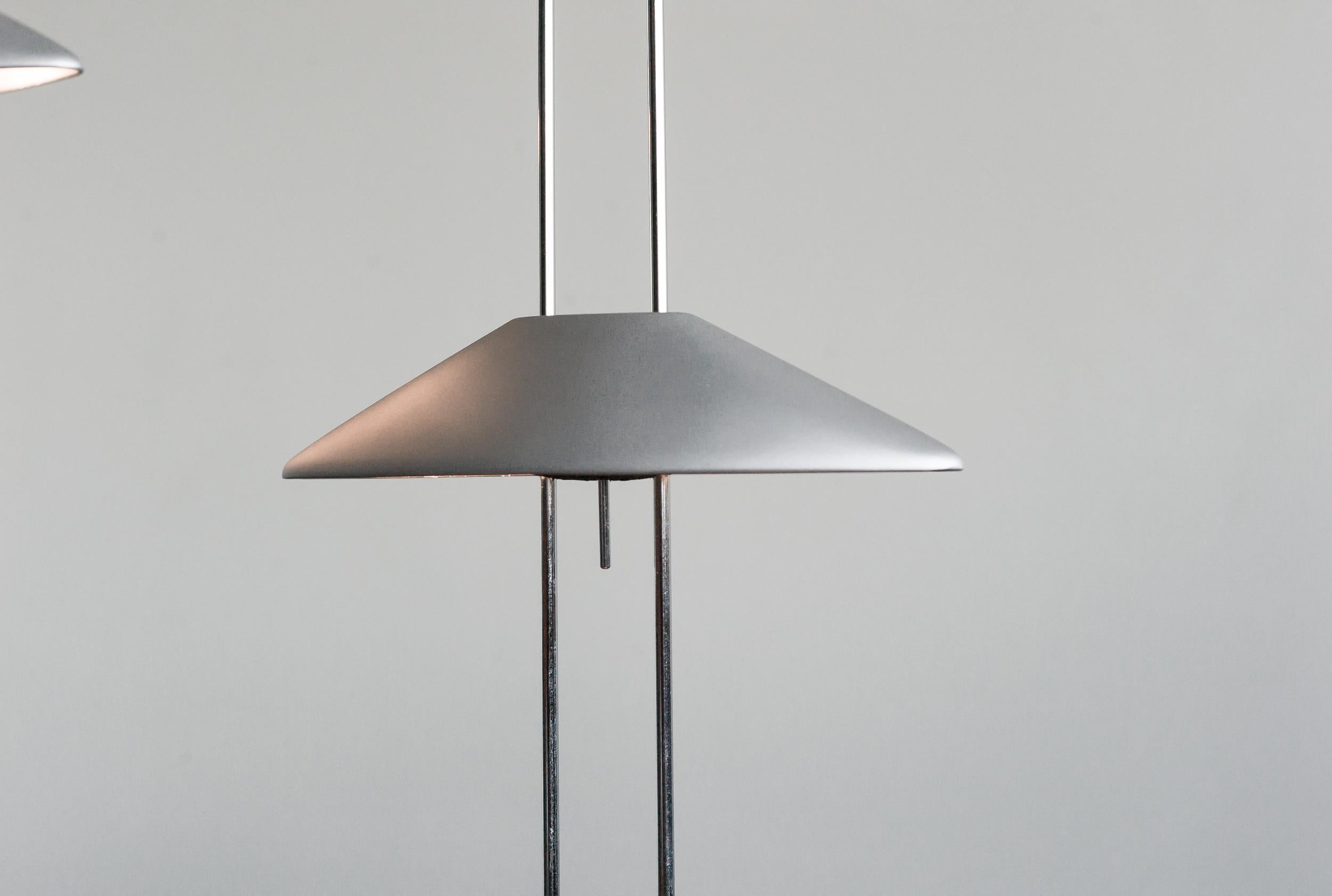 Cast aluminium desk lamps with high/low toggle switch and height adjustable shade.
Designed by Jorge Pensi for B-Lux.
Wiring suitable for use in the USA.