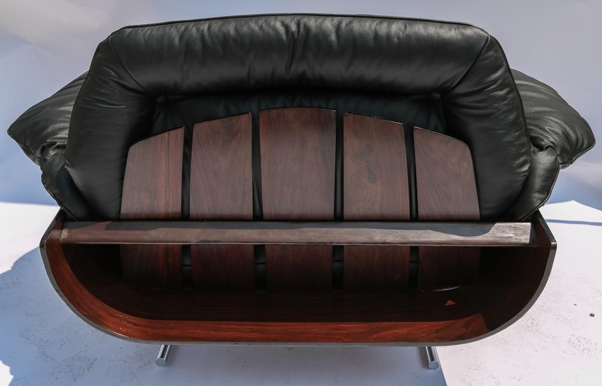 Mid-Century Modern Pair of Jorge Zalszupin 1960s Brazilian Jacaranda Presidencial Lounge Chairs  For Sale