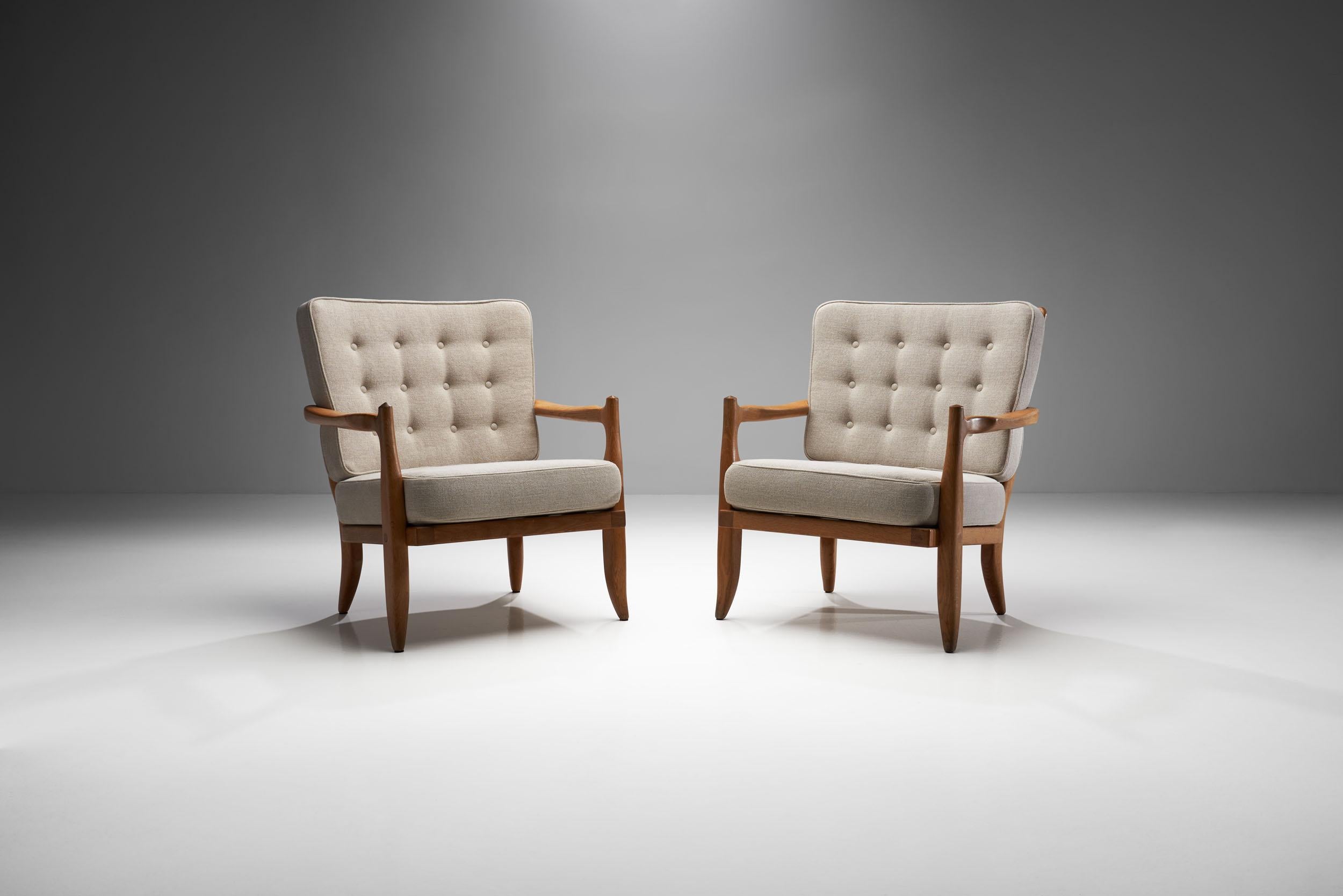 Pair of 'José' Armchairs by Guillerme et Chambron, France 1950s In Good Condition For Sale In Utrecht, NL