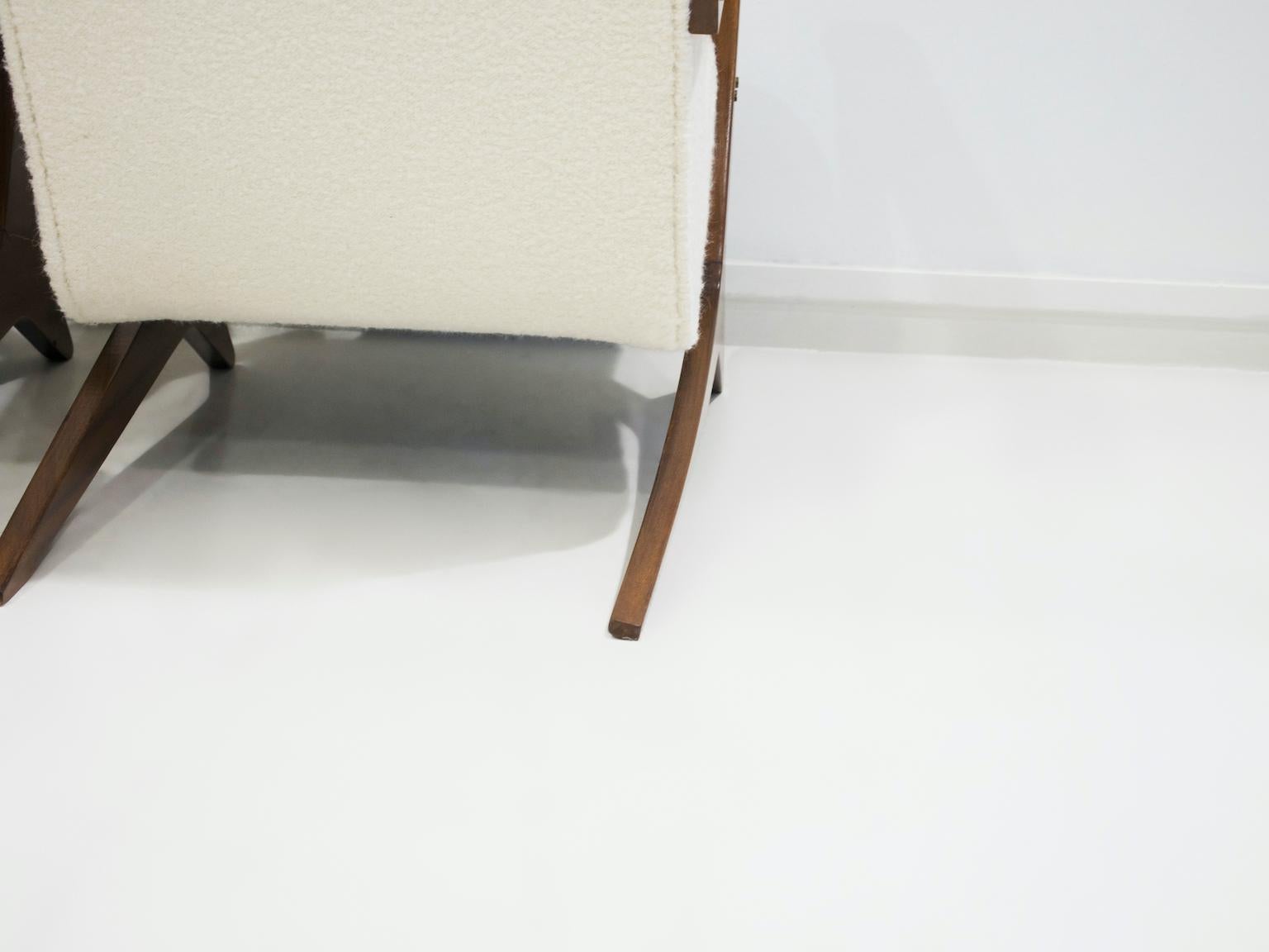Paire de fauteuils José Zanine Caldas Zeca en vente 4