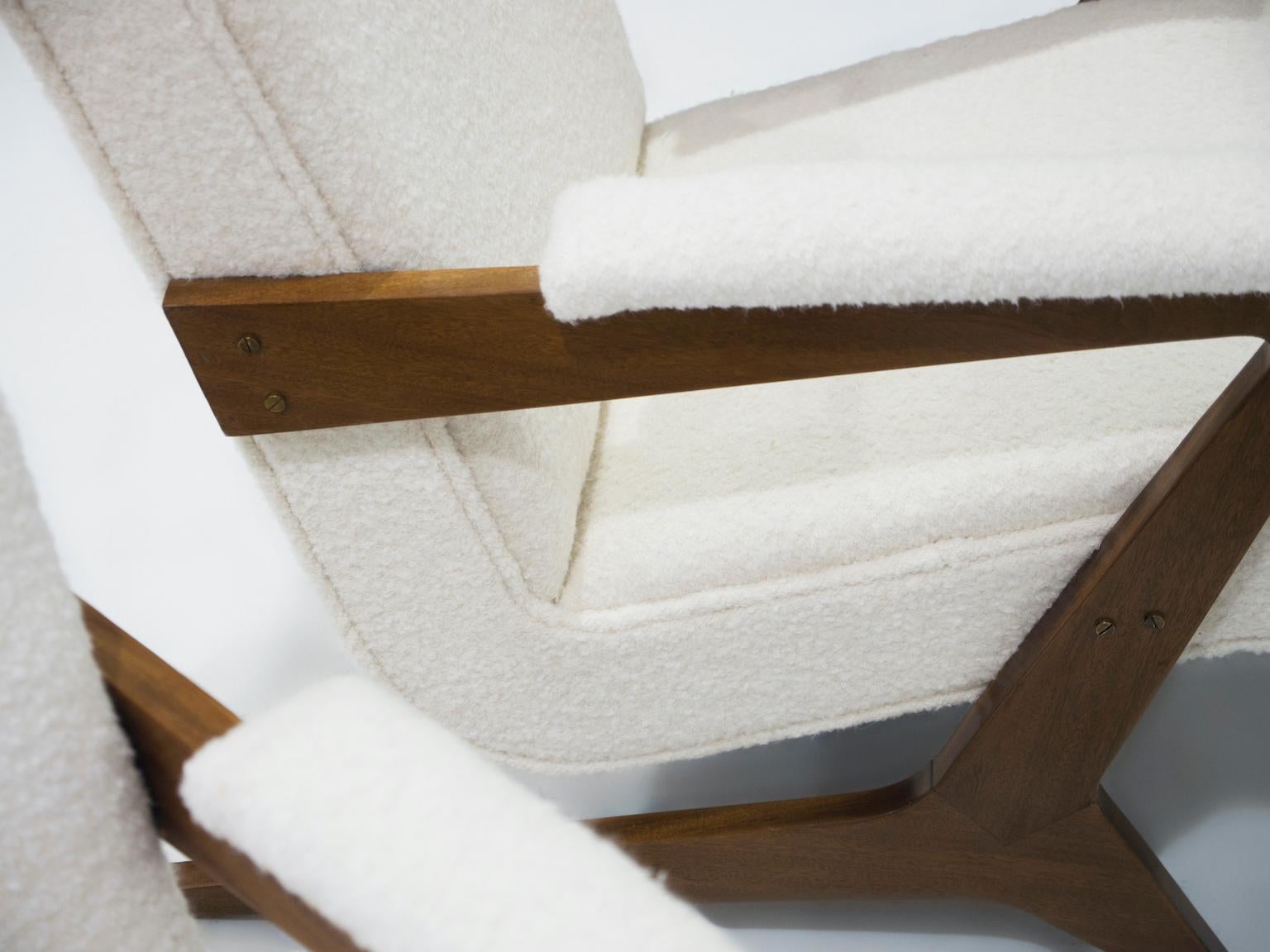 Paire de fauteuils José Zanine Caldas Zeca en vente 7