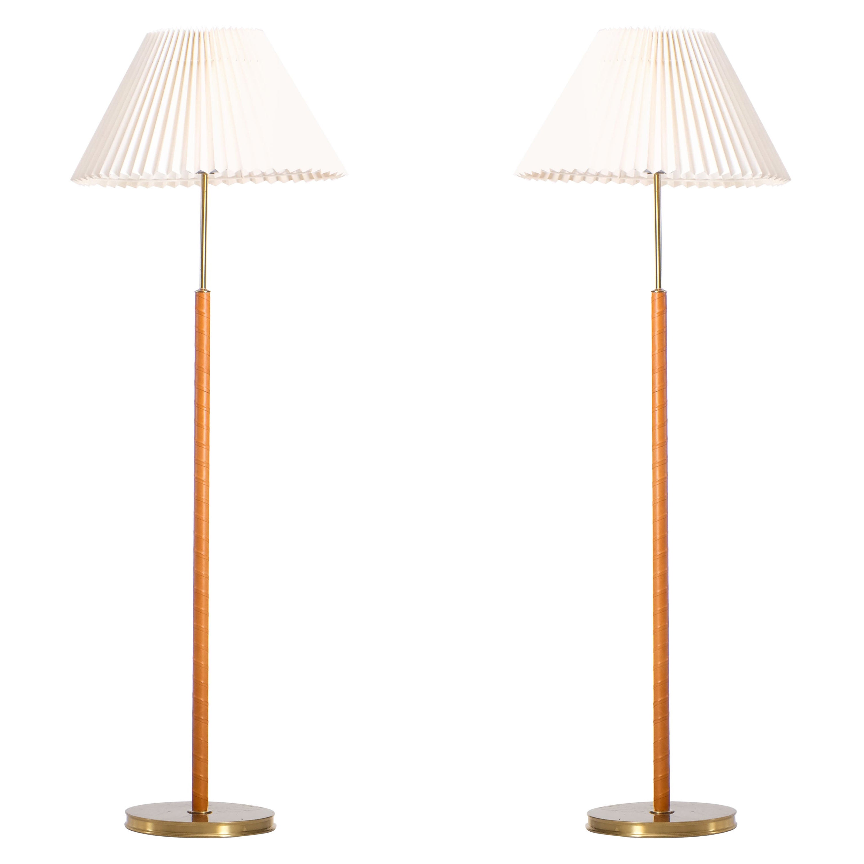 Paire de lampadaires Josef Frank, Suède