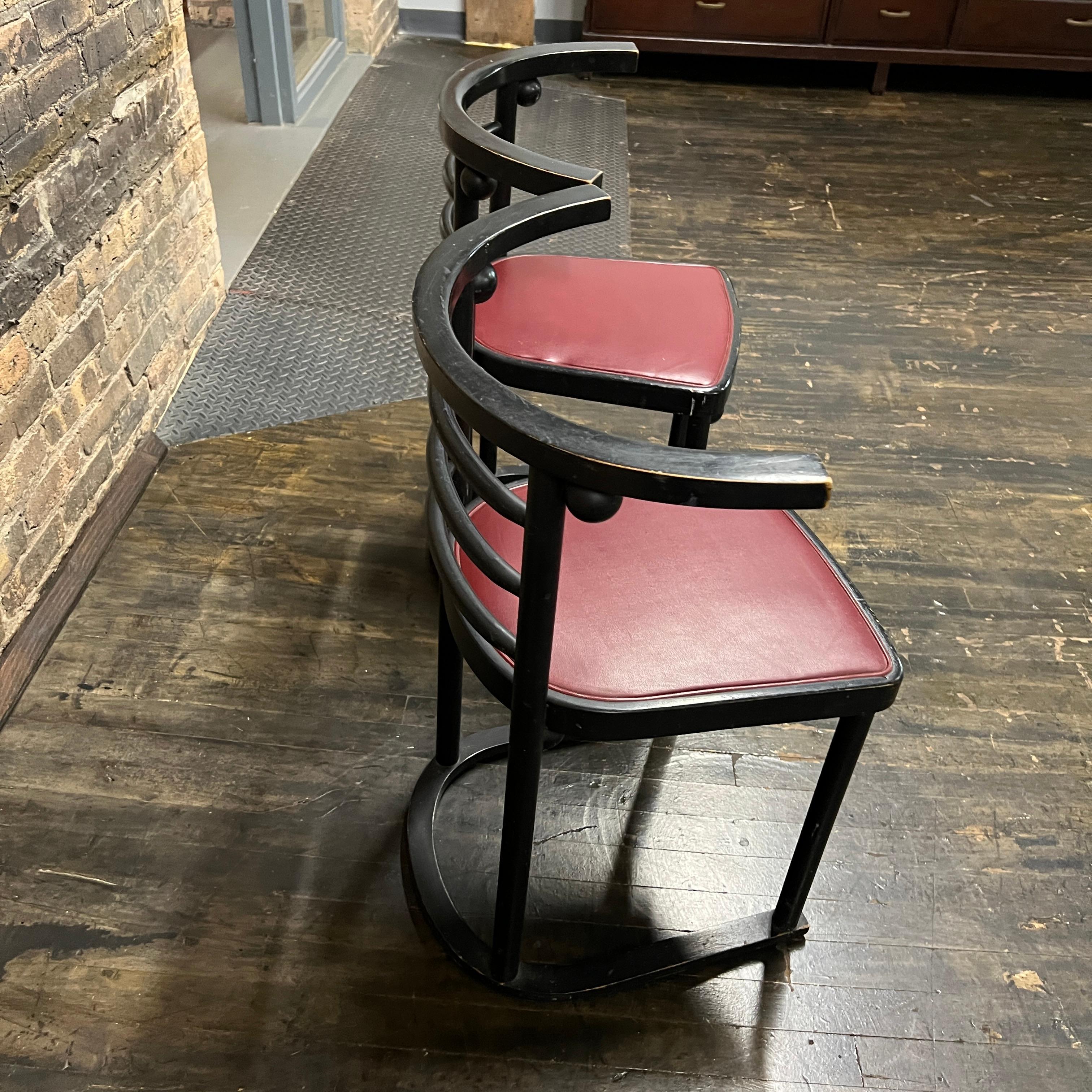 Sécession viennoise Paire de chaises Fledermaus de Josef Hoffman style 728 par Thonet en vente