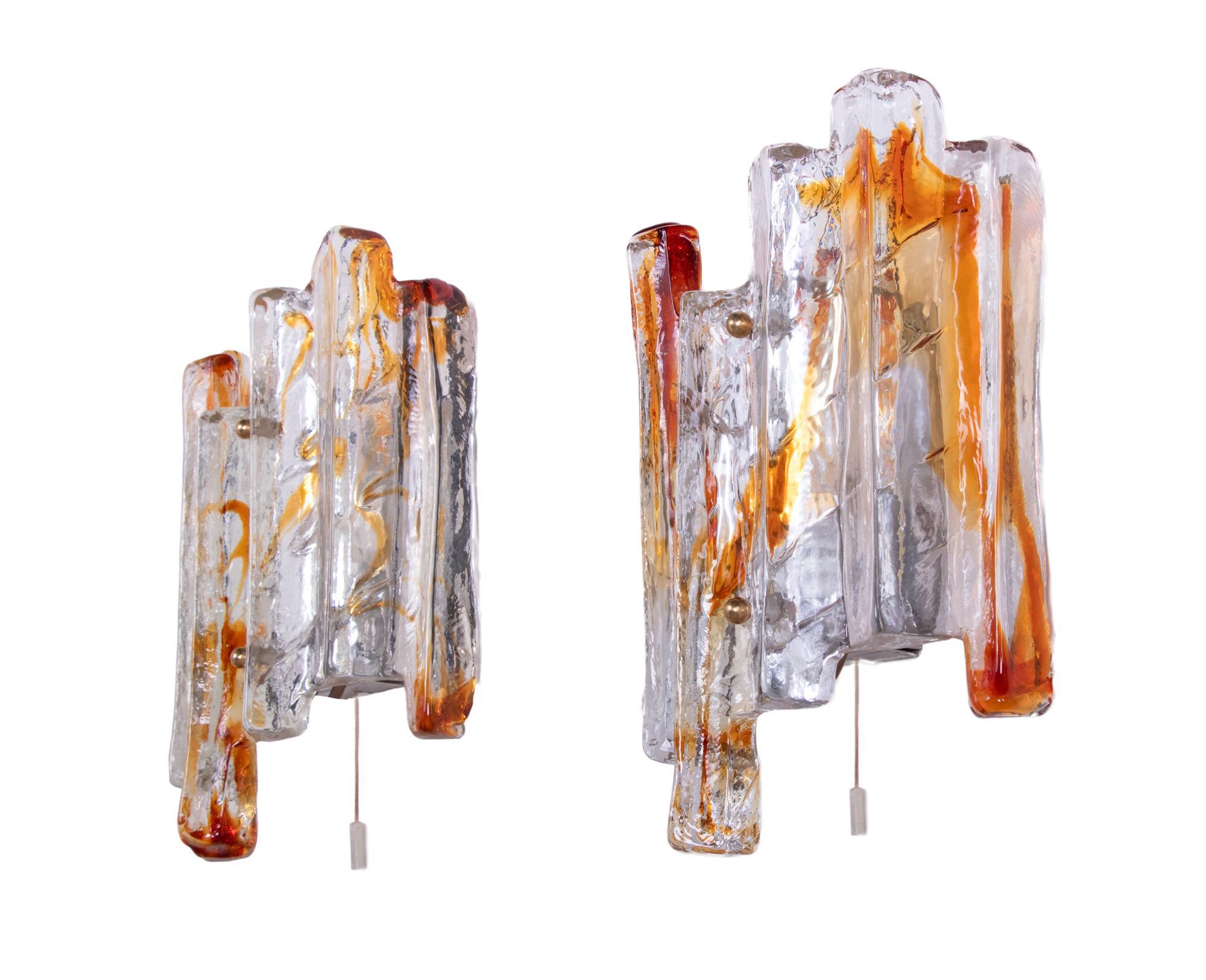 Paar von J.T. Kalmar Bernstein Murano Lava Wandleuchter Glas & Messing, Österreich 1960s (Moderne der Mitte des Jahrhunderts) im Angebot