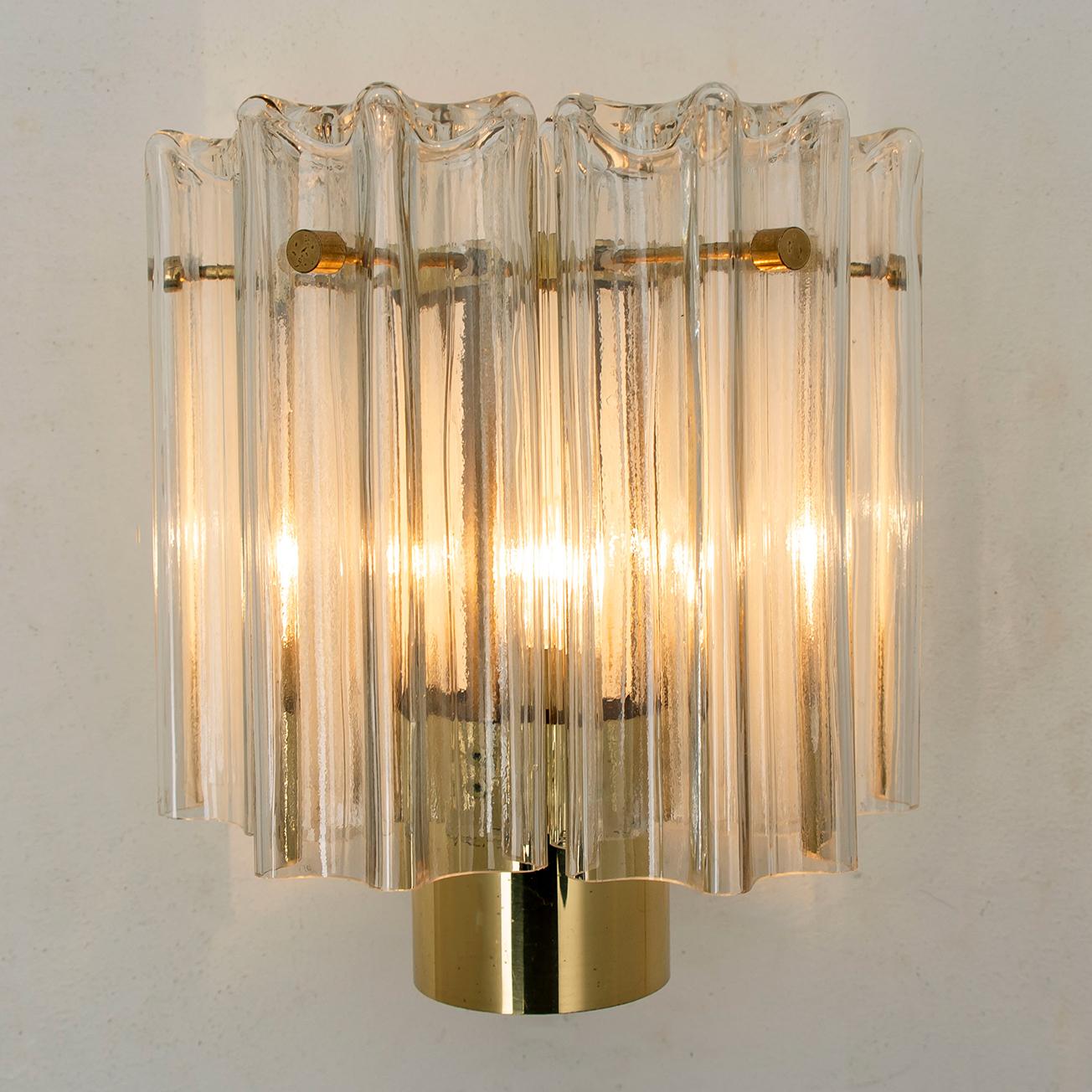 Pair of J.T Kalmar Clear Glass and Brass Wall Lights, Austria, 1960 For Sale 5