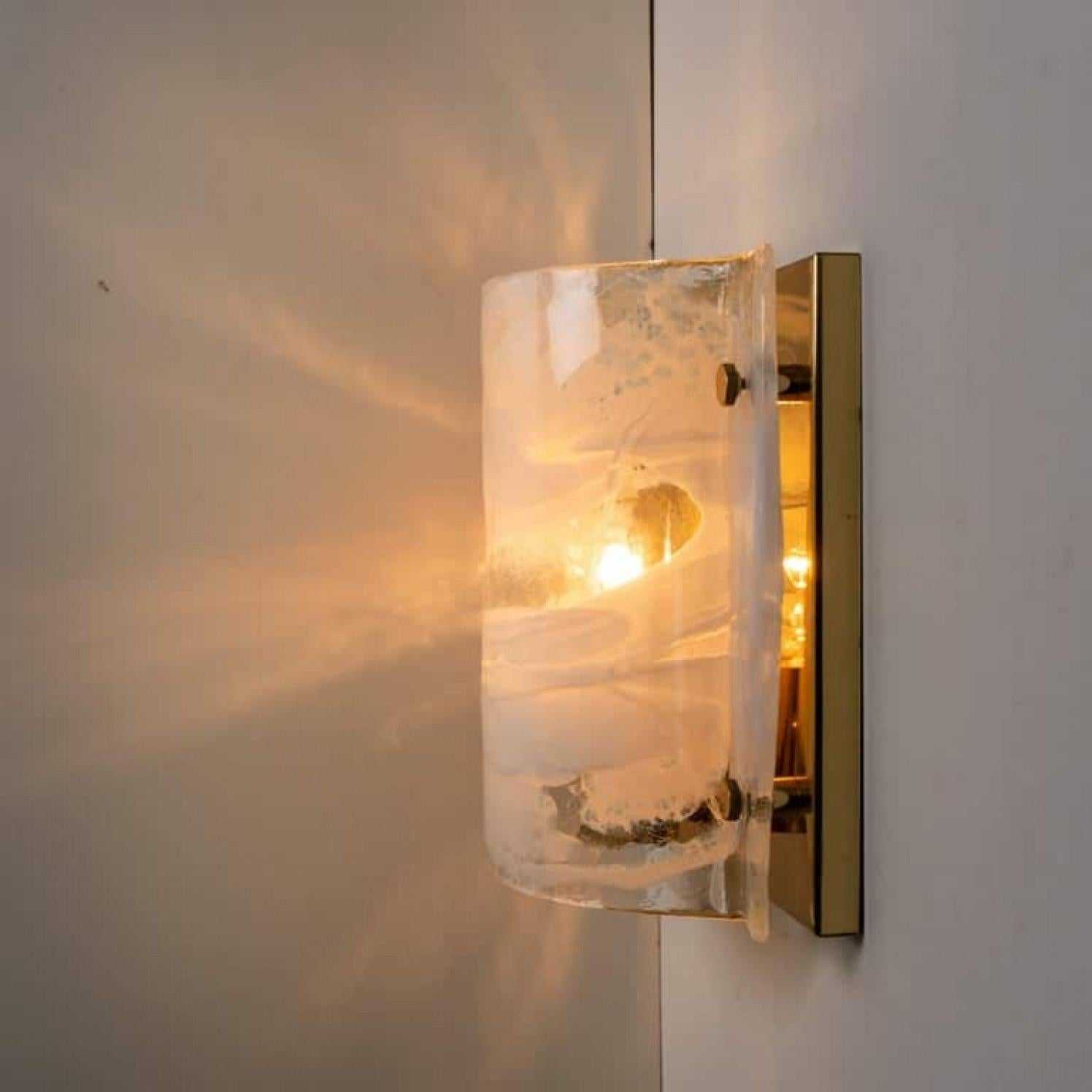 Paar von J.T. Kalmar-Wandleuchter aus Muranoglas und Messing, Österreich, 1960 im Angebot 9