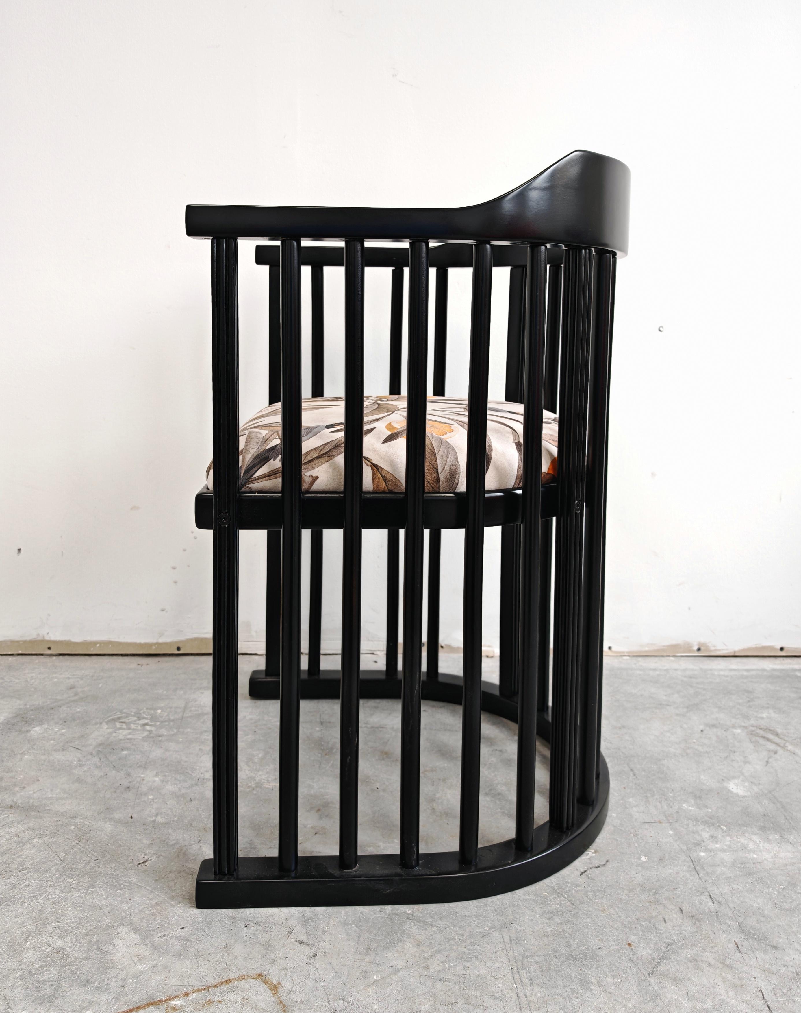 Paire de fauteuils Jugendstil dans le style de Josef Hoffmann, Autriche, années 1910 en vente 6