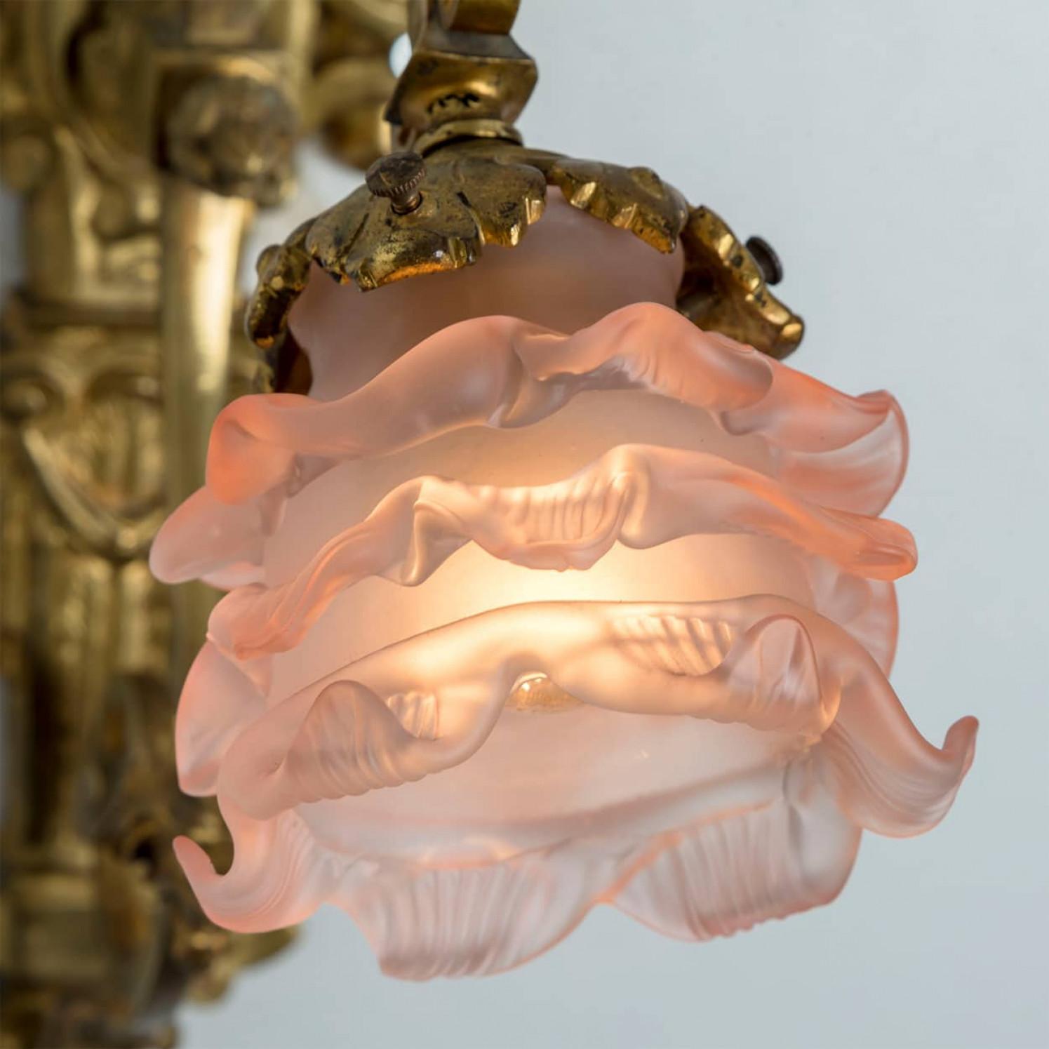 Ottone Coppia di appliques in ottone Jugendstil Fiore rosa, Francia 1930 in vendita