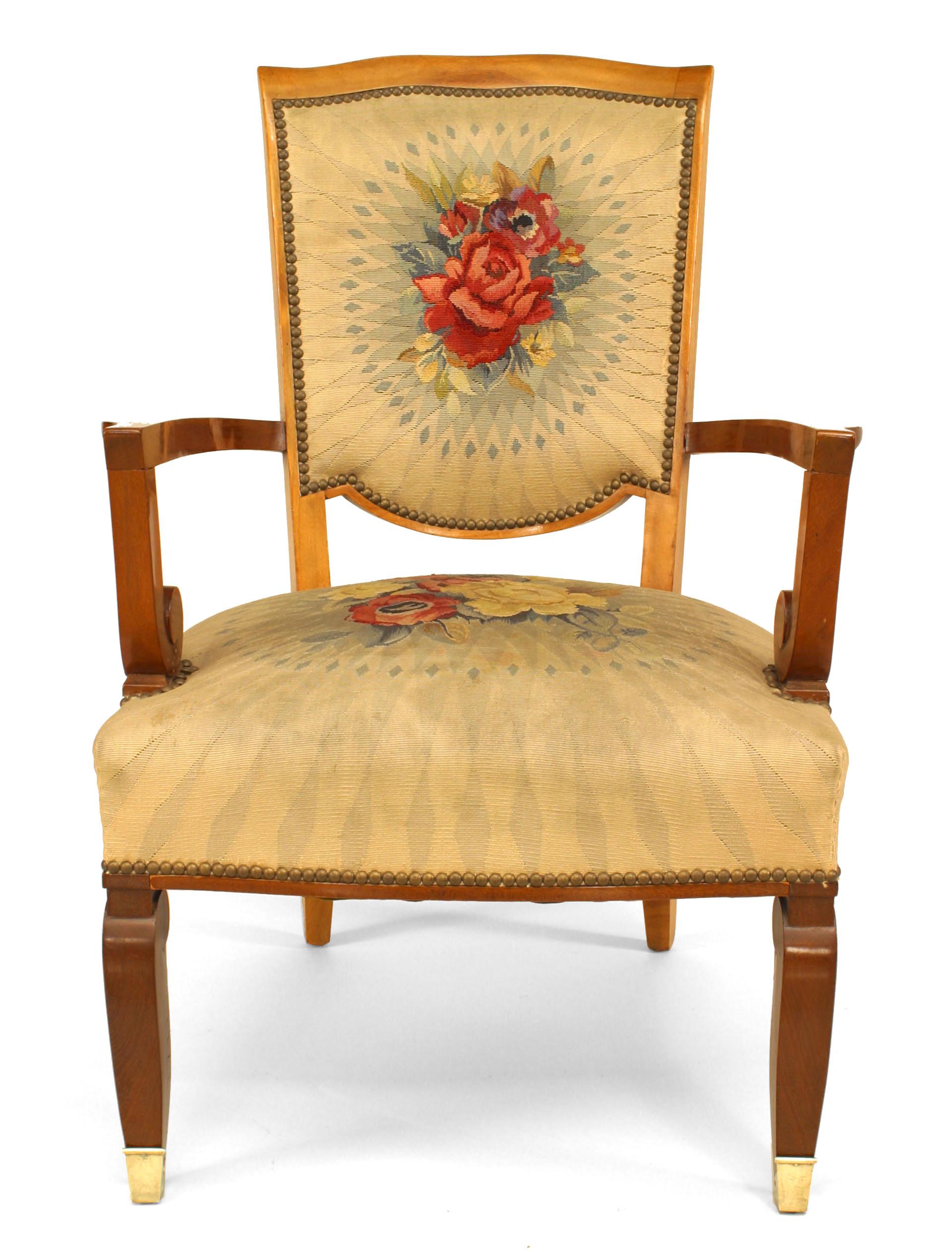 Francese Coppia di poltrone Aubusson in stile Art Déco francese in vendita