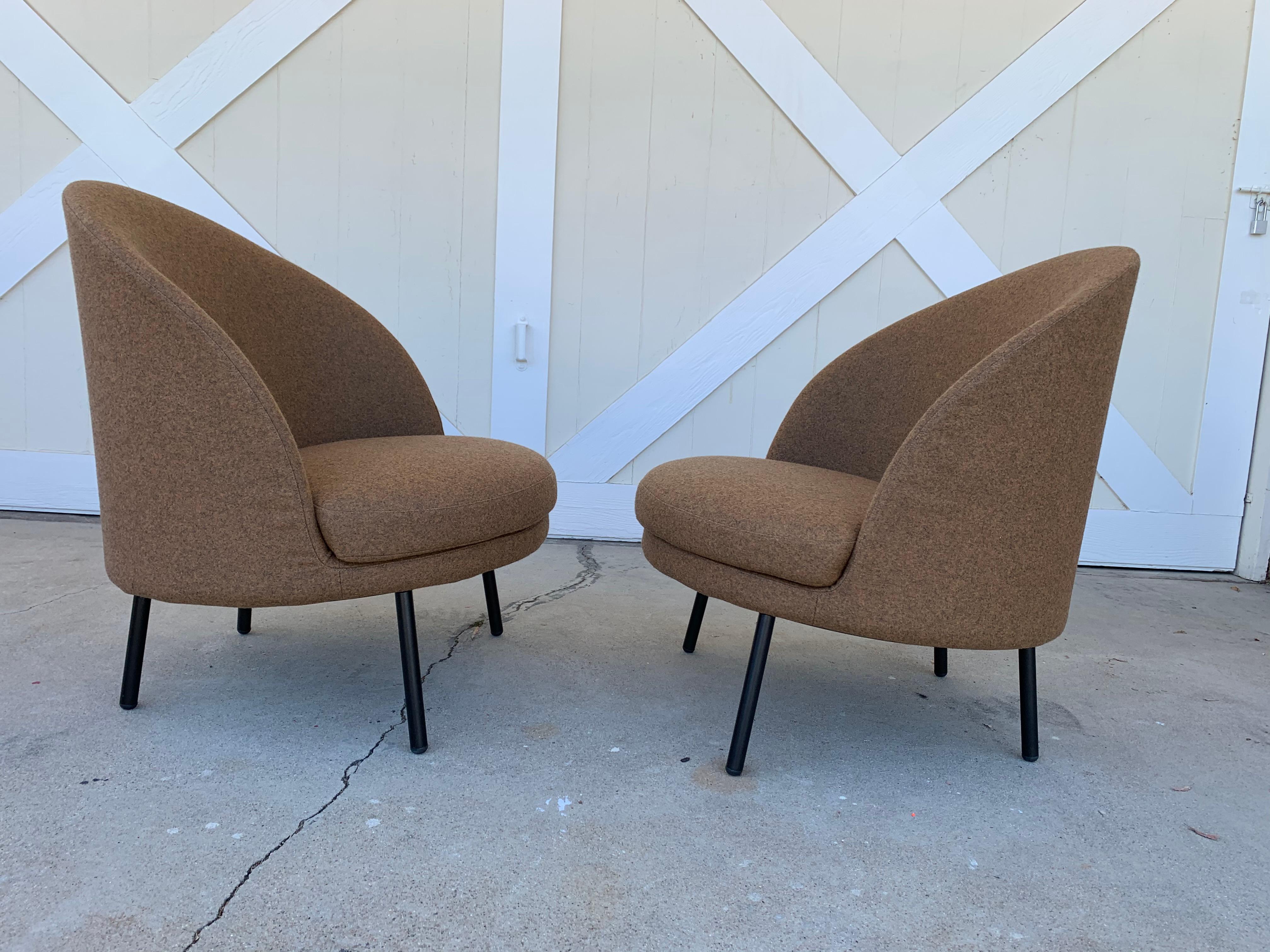 Modern Pair of Jules Slipper Chairs by Claesson Koivisto Rune for Artflex