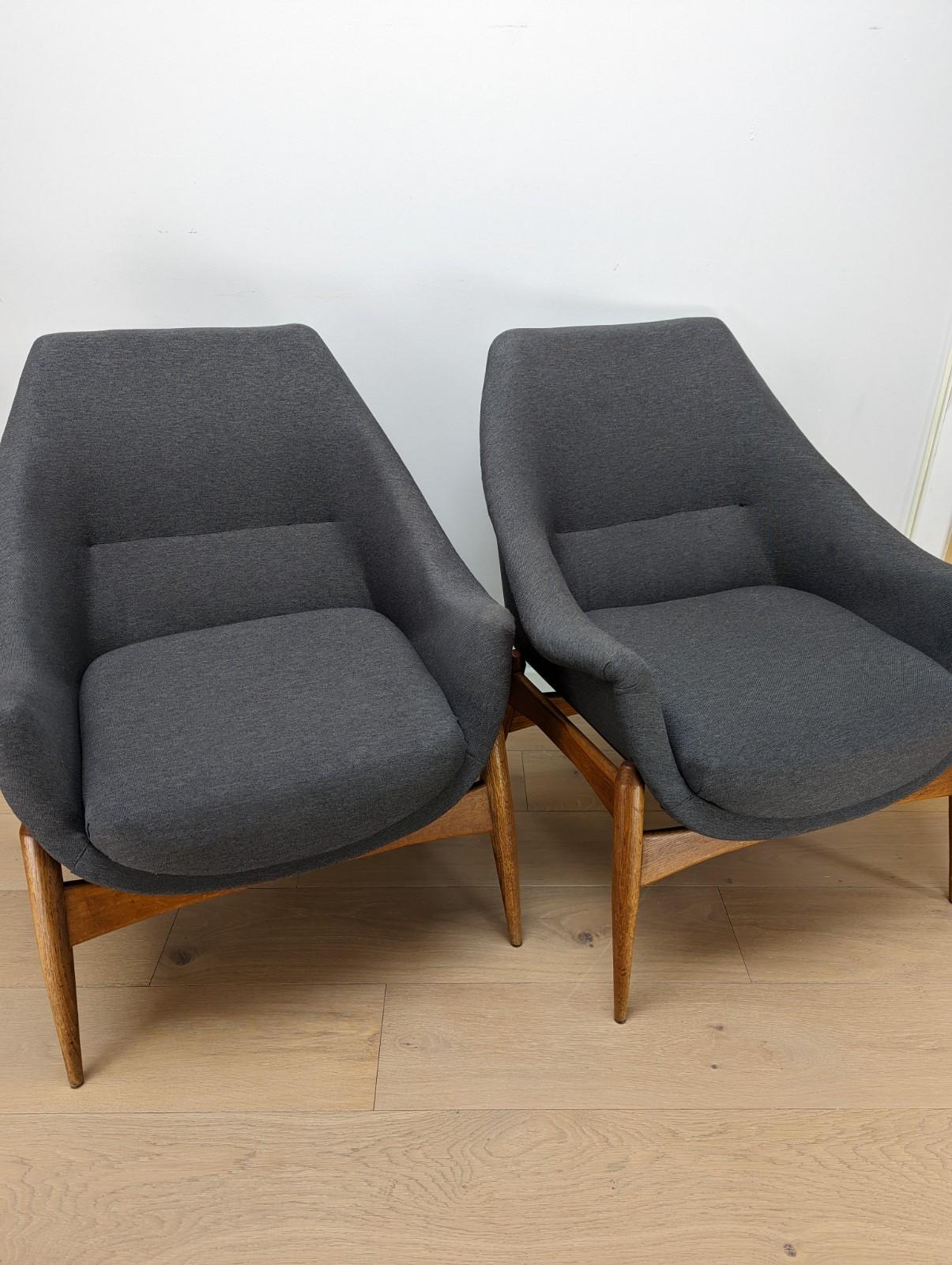 Teak Pair of Julia Gaubek Club Chairs - Hungary - 1960