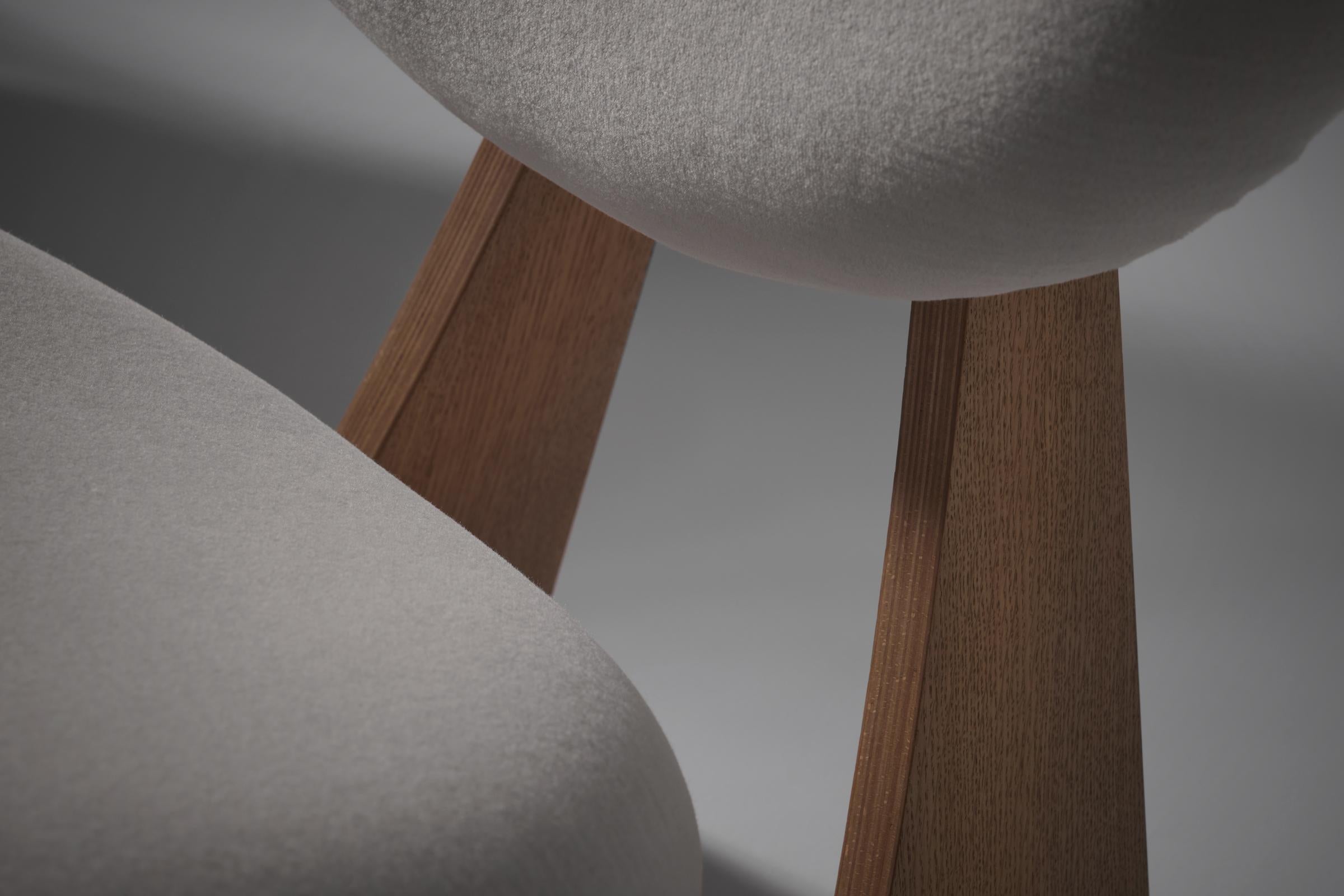 Pair of Junzo Sakakura ‘Model 5016’ Lounge Chairs, Japan 1950s 1
