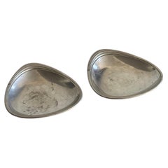 Pair of Just Andersen Organic-Form Pewter Dishes, Model 2575/14, Denmark, 1930s