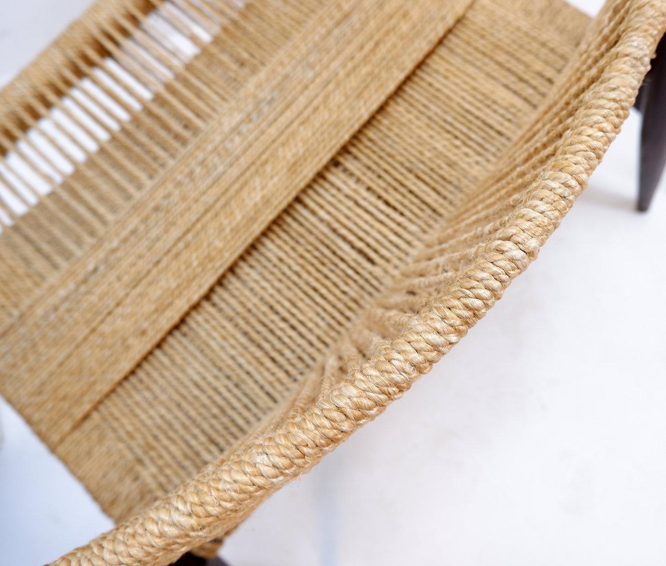 Pair of Jute Rope Weave and Solid Wood lounge Chairs For Sale 10