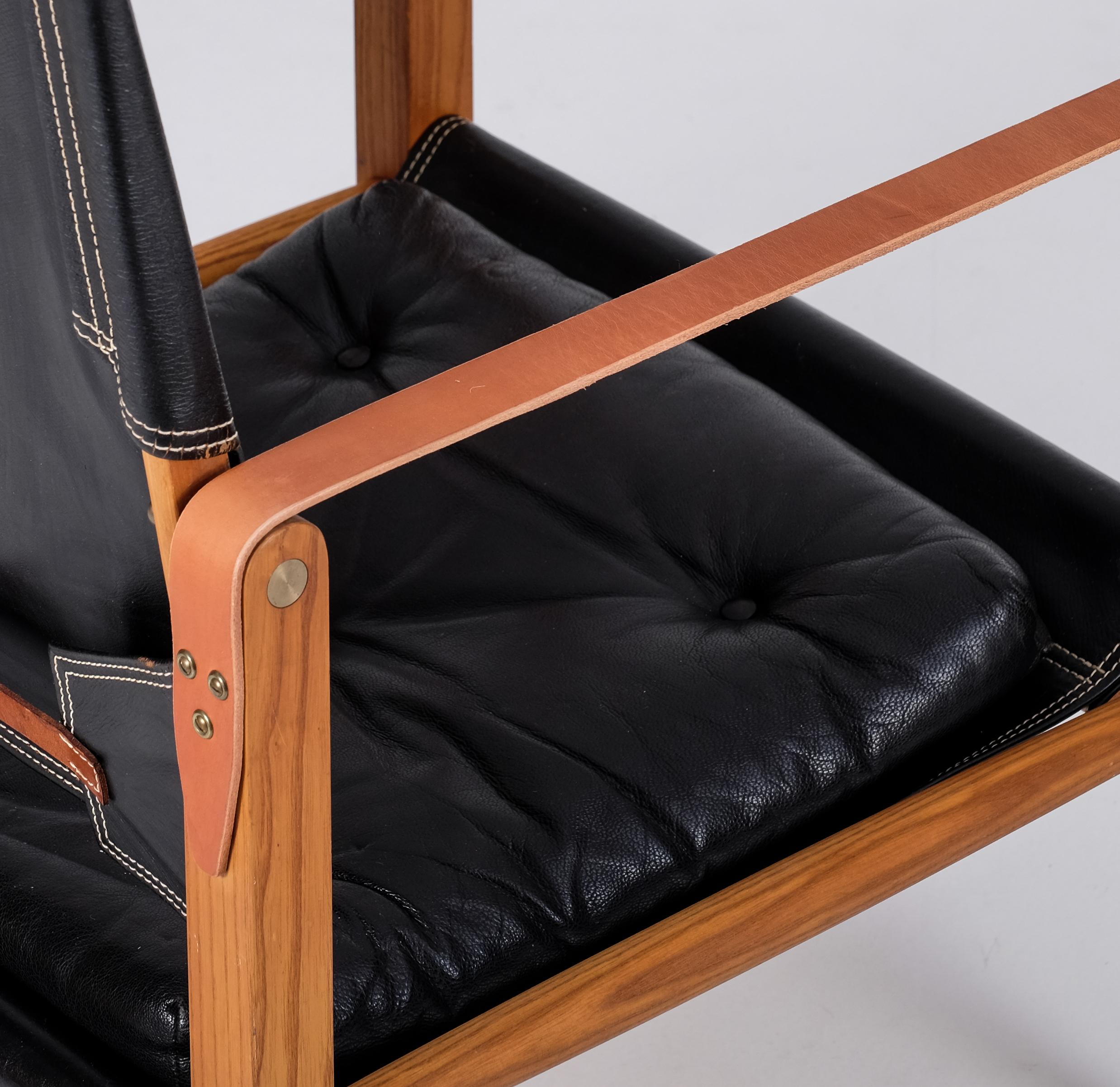 Pair of Kaare Klint Black Leather Safari Chairs, 1960s For Sale 2