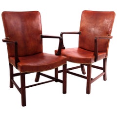 Kaare Klint, Pair of 'Nørrevold' Armchairs in Niger Leather, Denmark 1940s