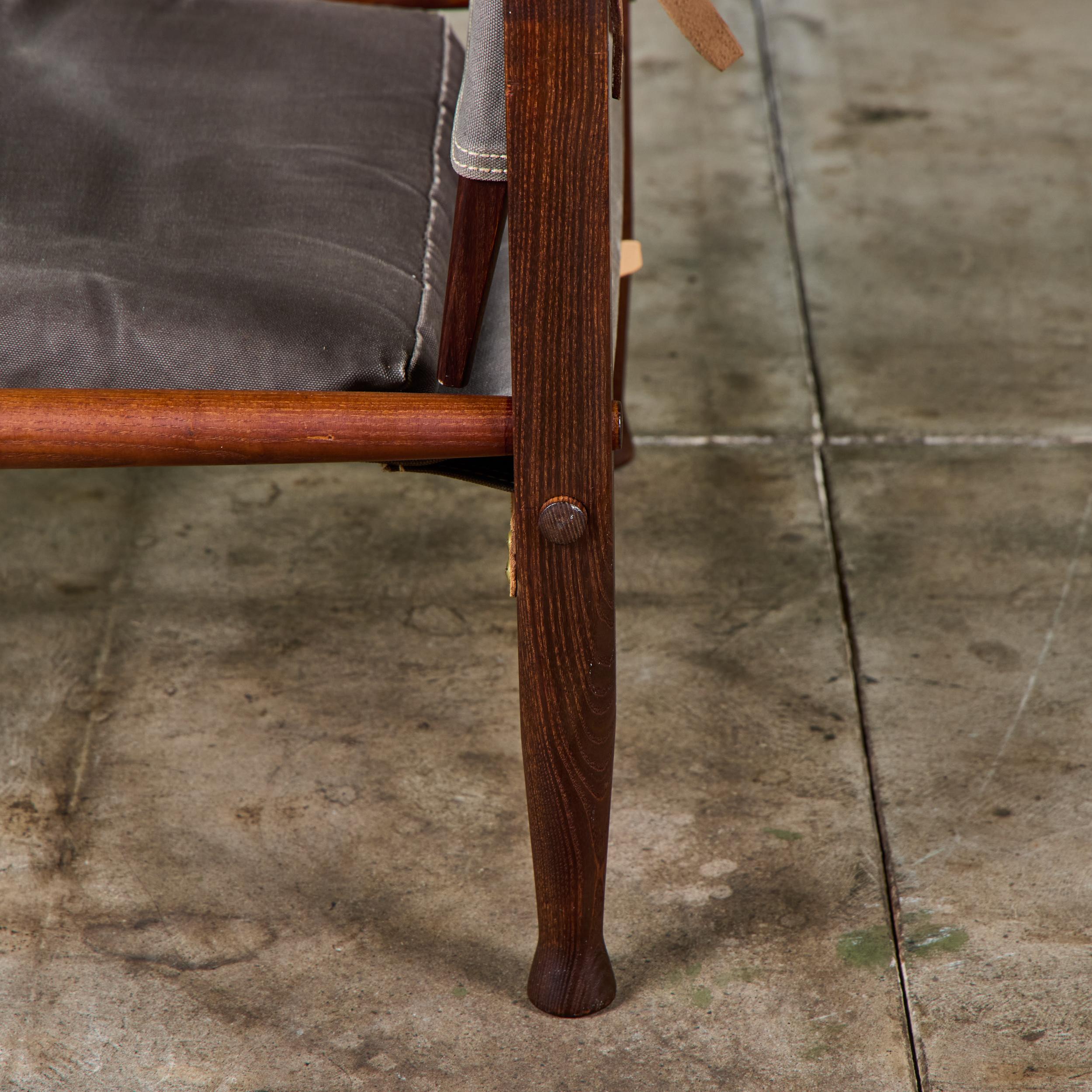 Ein Paar Kaare Klint Safari Lounge Chairs für Rud Rasmussen im Angebot 12