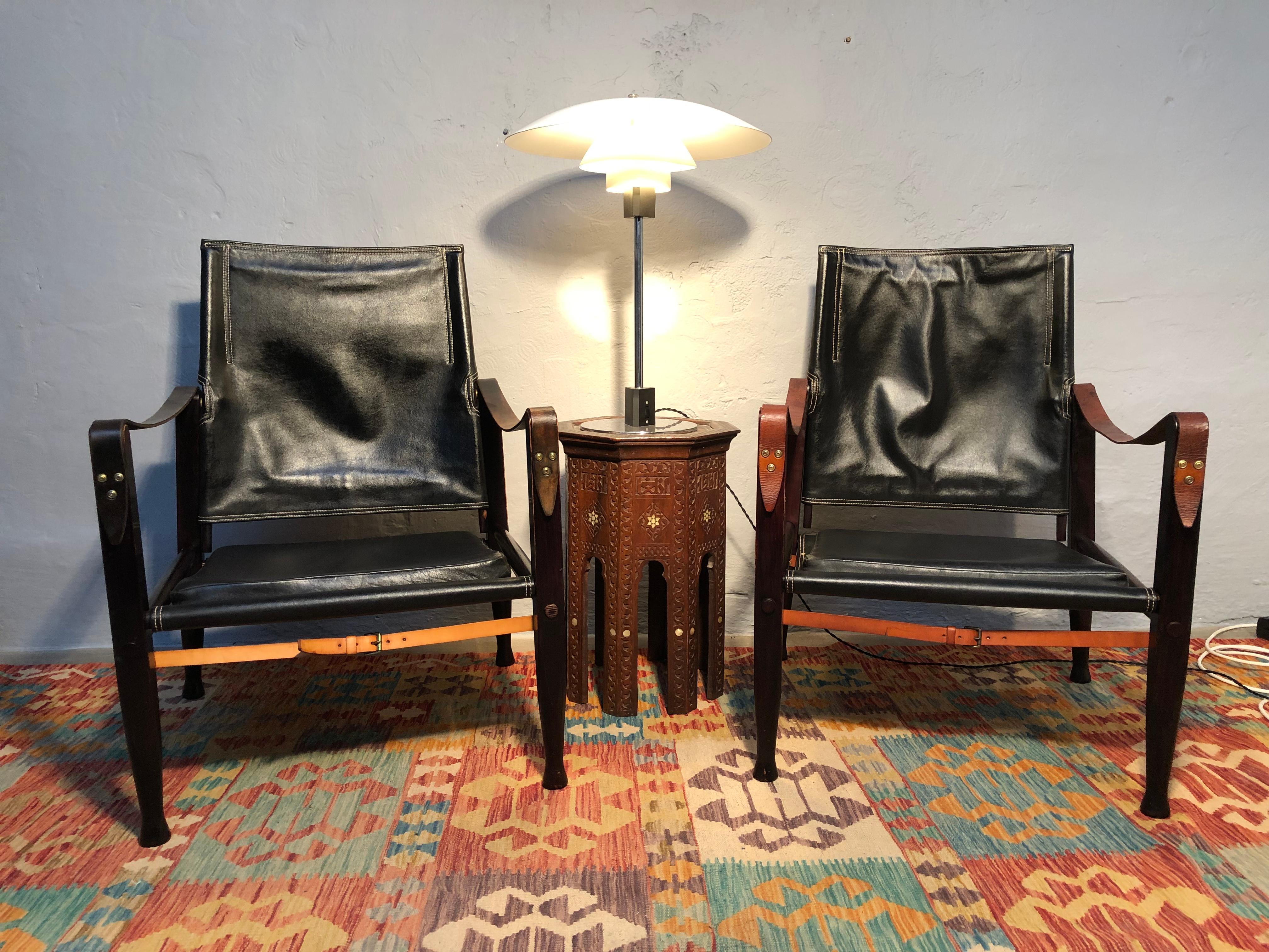 Scandinavian Modern Pair of Kaare Klint Safari Lounge Chairs in Original Condition from the 1960s