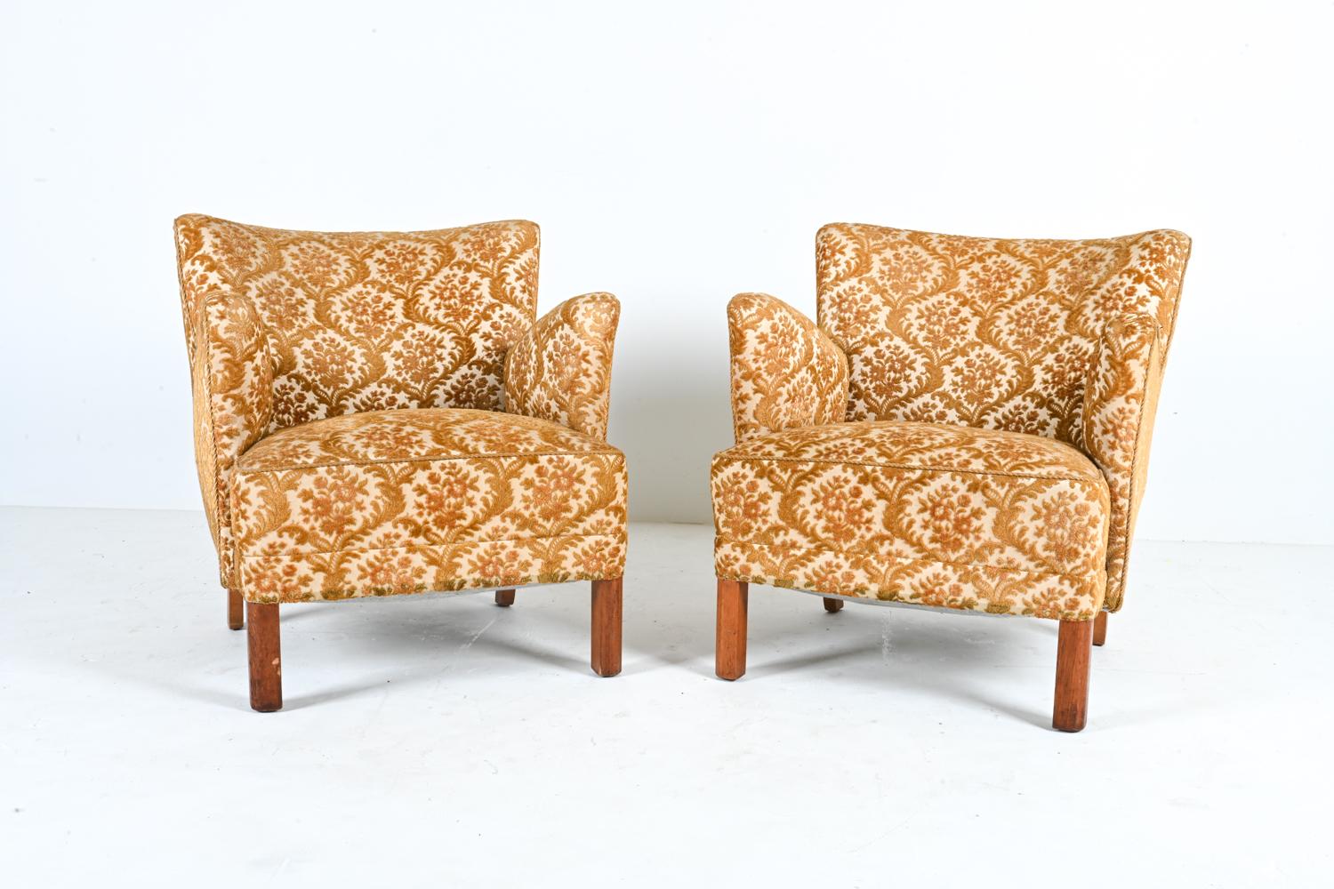 Mid-Century Modern Pair of Kaare Klint Style Easy Chairs  For Sale