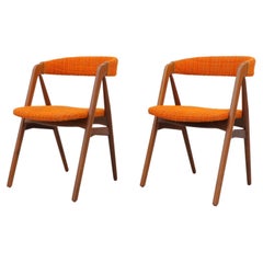 Paire de chaises Kai Kristiansen avec sièges originaux tapissés orange