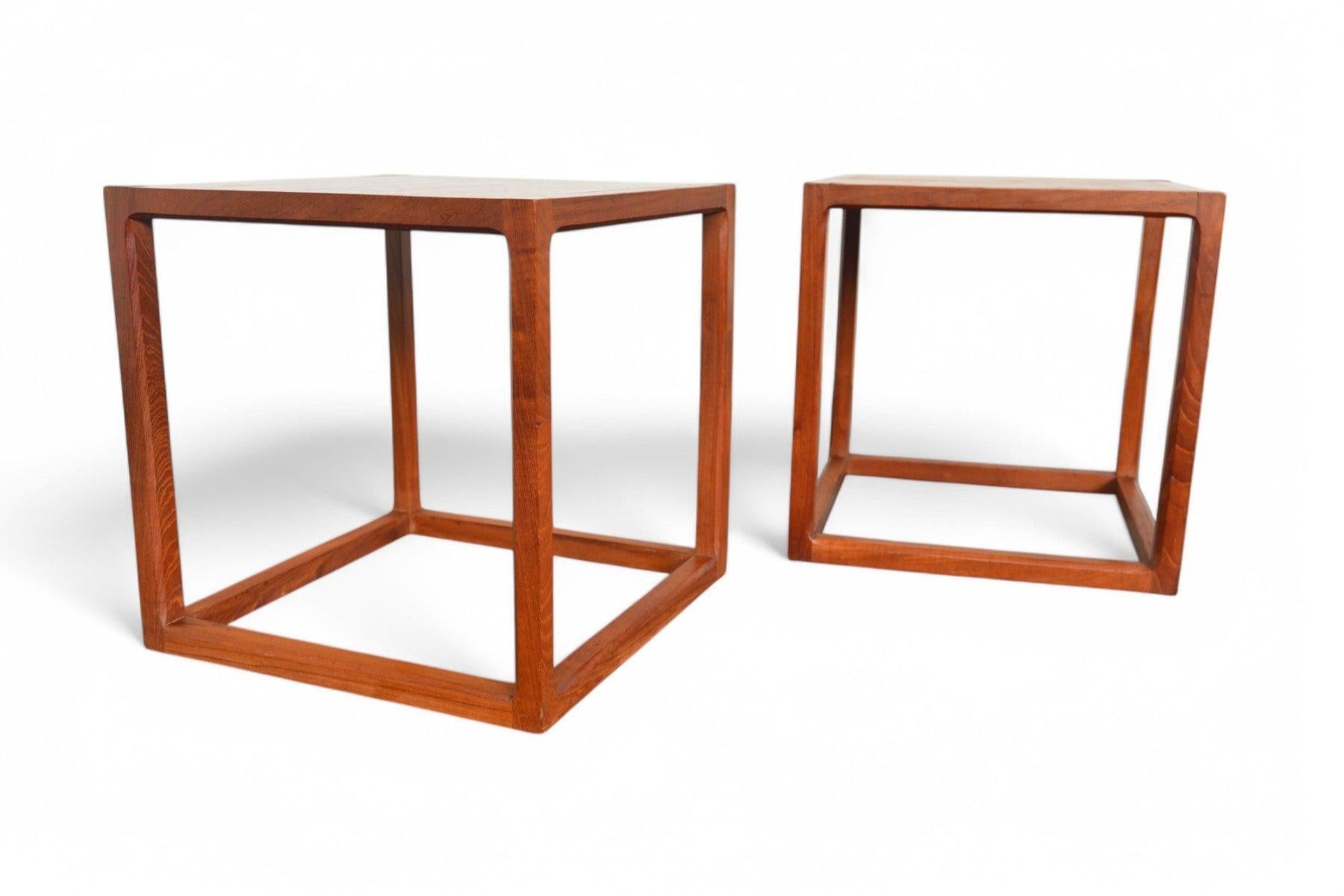 Paire de tables d'appoint Kai Kristiansen pour Aksel Kjaersgaard en teck en vente 1