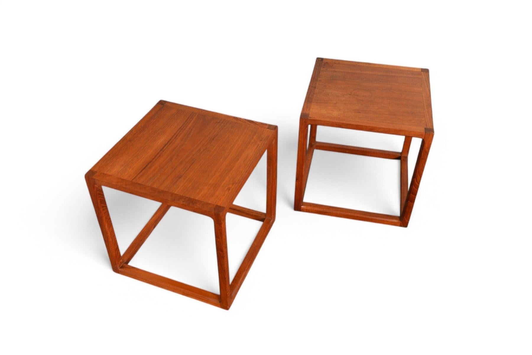 Paire de tables d'appoint Kai Kristiansen pour Aksel Kjaersgaard en teck en vente 2