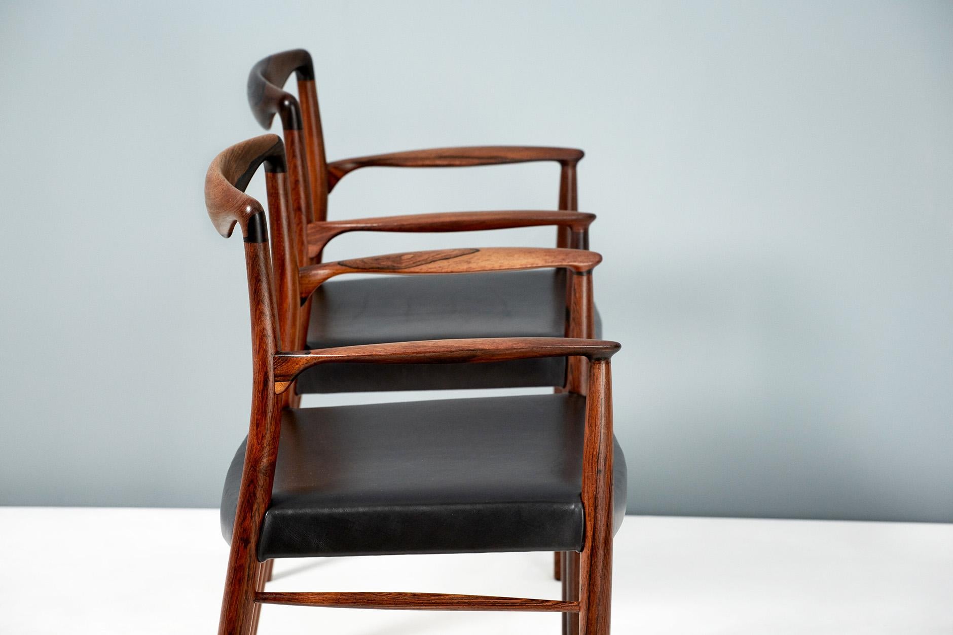 Danois Paire de fauteuils Kai Lyngeldt-Larsen en bois de rose, 1959