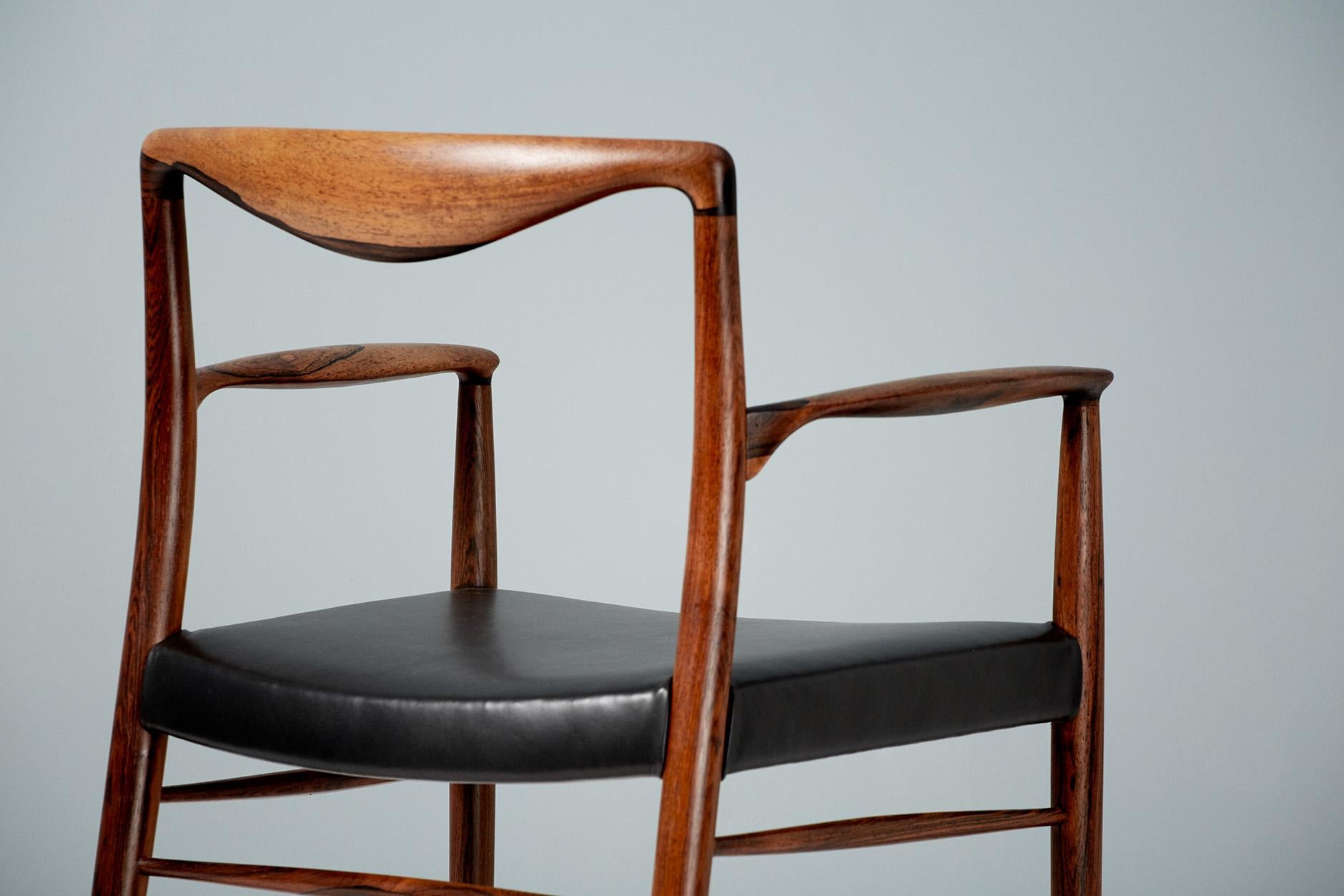 Cuir Paire de fauteuils Kai Lyngeldt-Larsen en bois de rose, 1959
