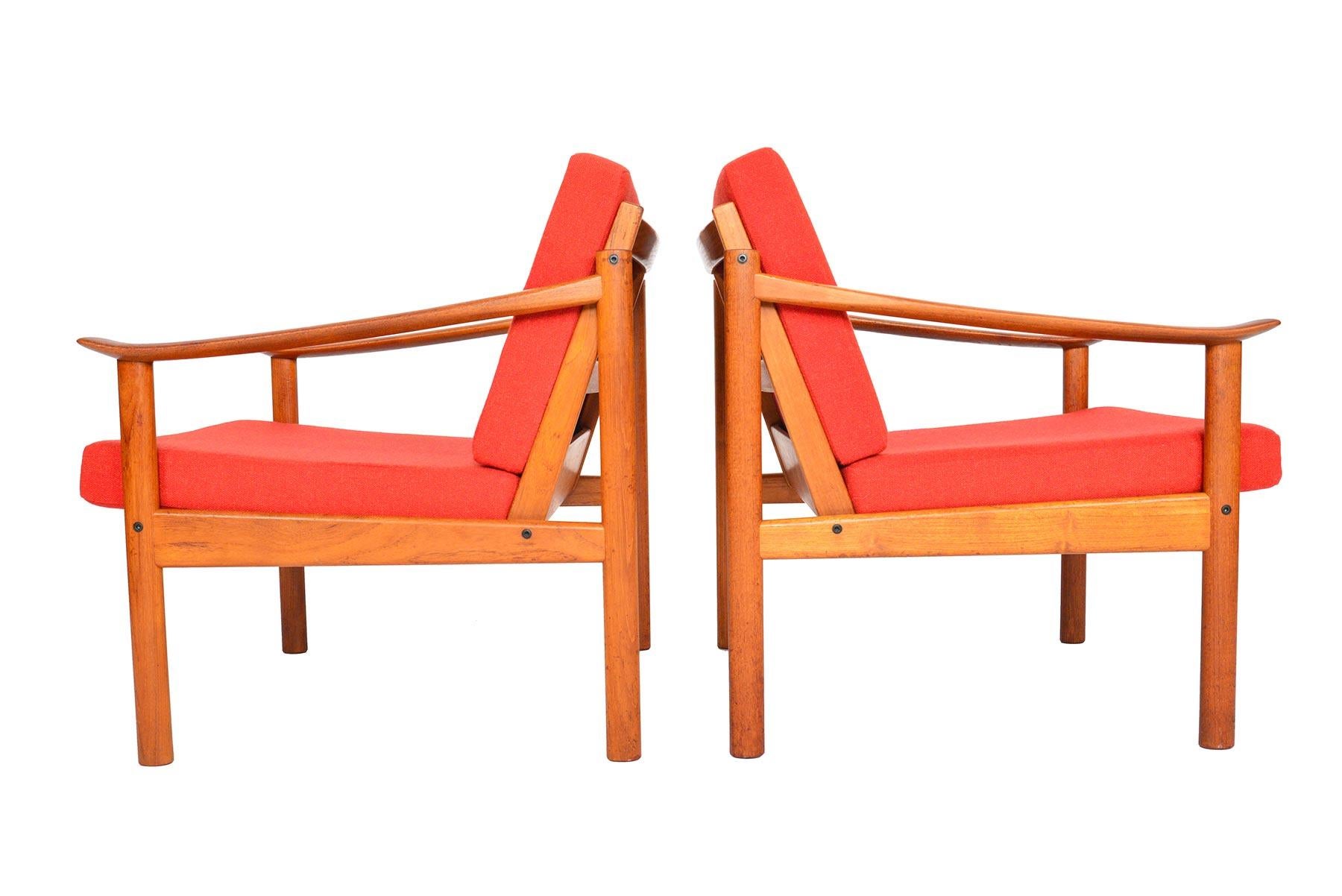 Scandinavian Modern Pair of Kai Lyngfeldt Larsen Teak Lounge Chairs