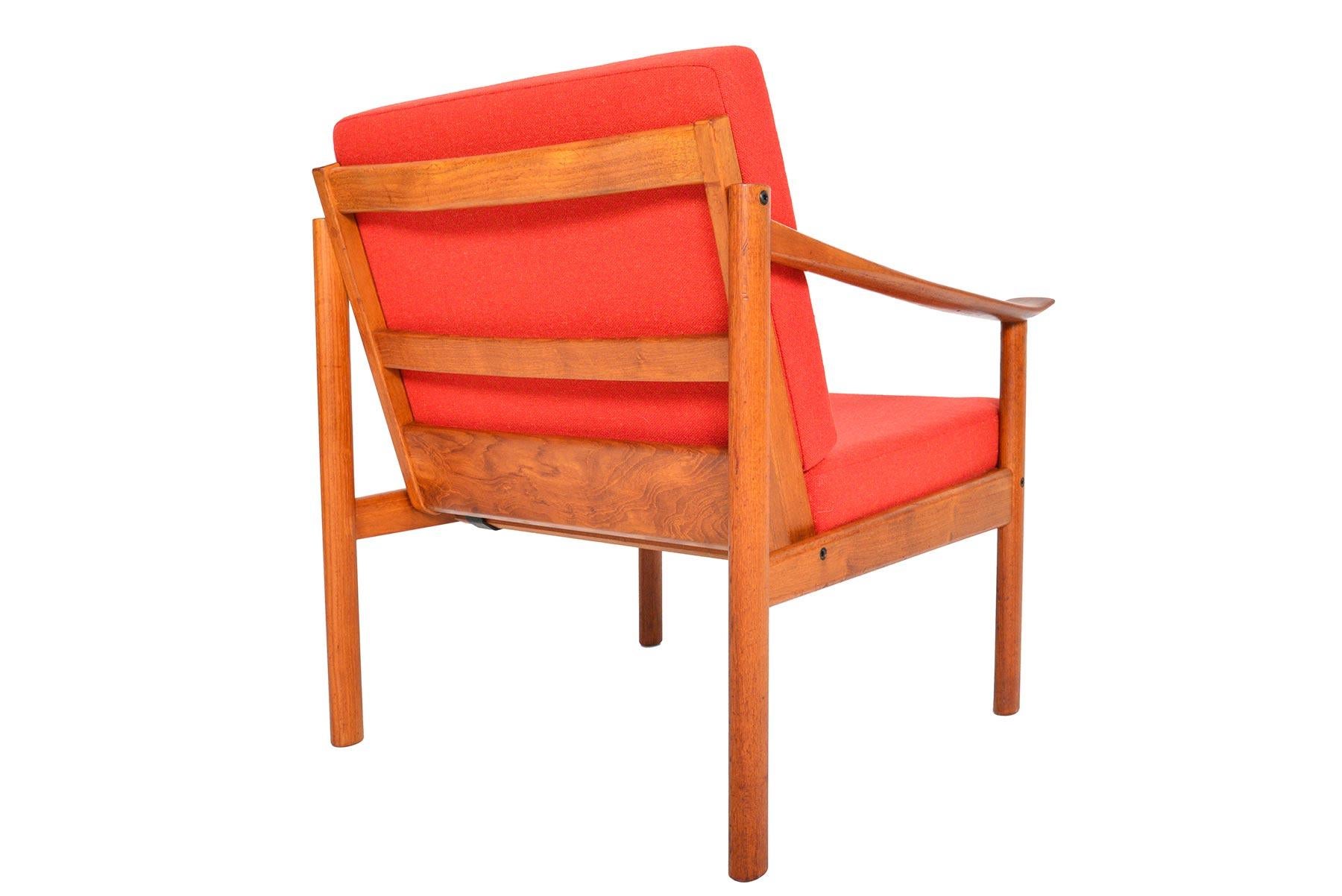Pair of Kai Lyngfeldt Larsen Teak Lounge Chairs 1