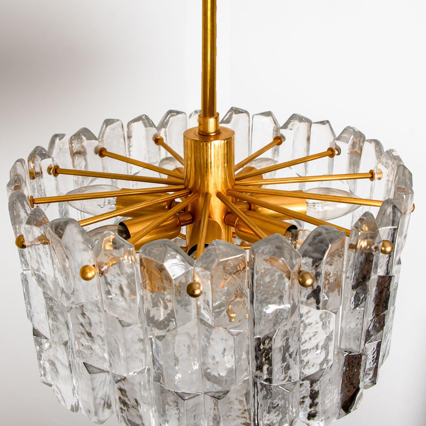 20th Century Pair of Kalmar Chandeliers or Pendant Lights 'Palazzo', Gilt Brass and Glass For Sale