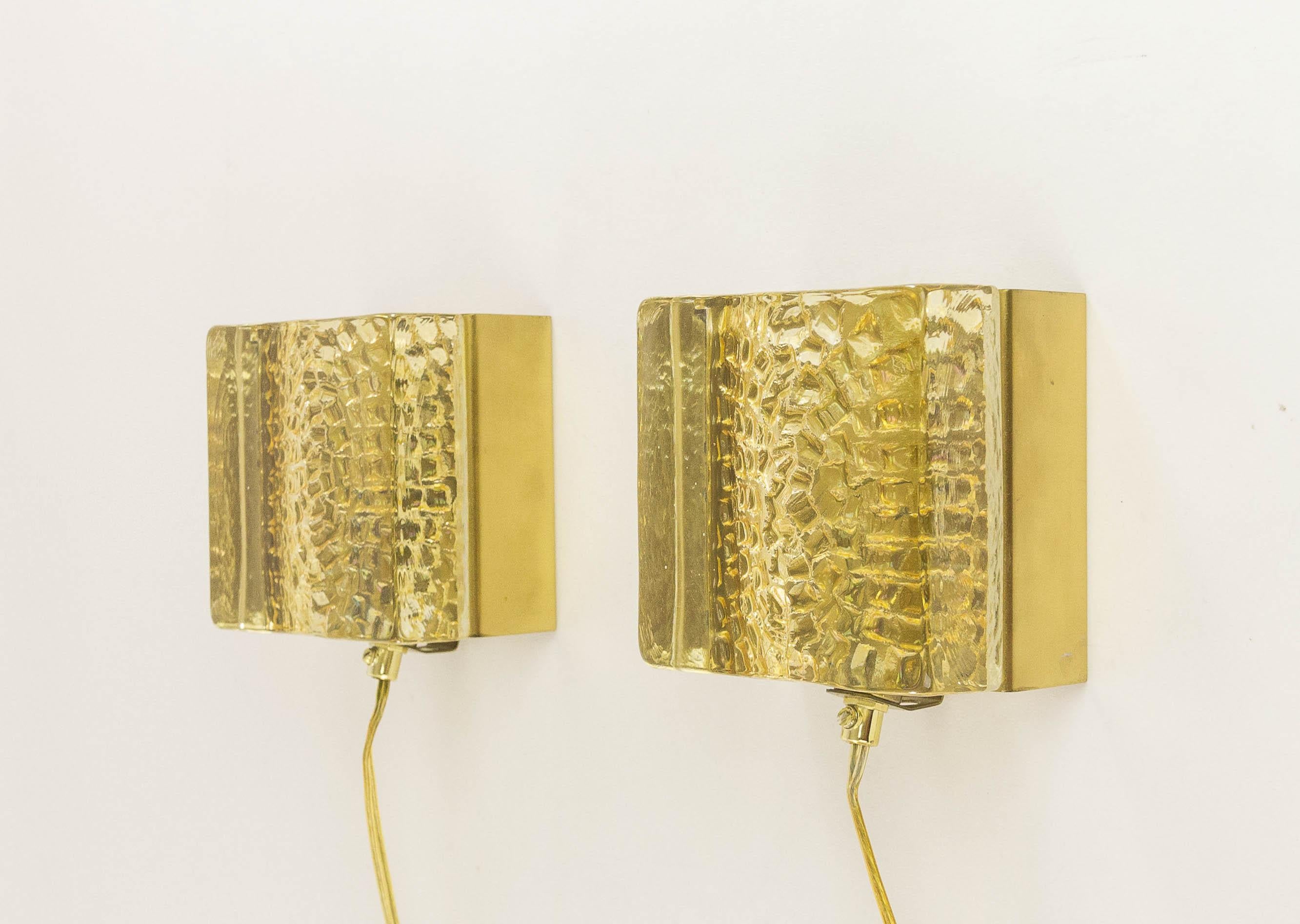 Danish Pair of Kalmar glass and brass Wall lamps in gold by Vitrika, 1970s For Sale