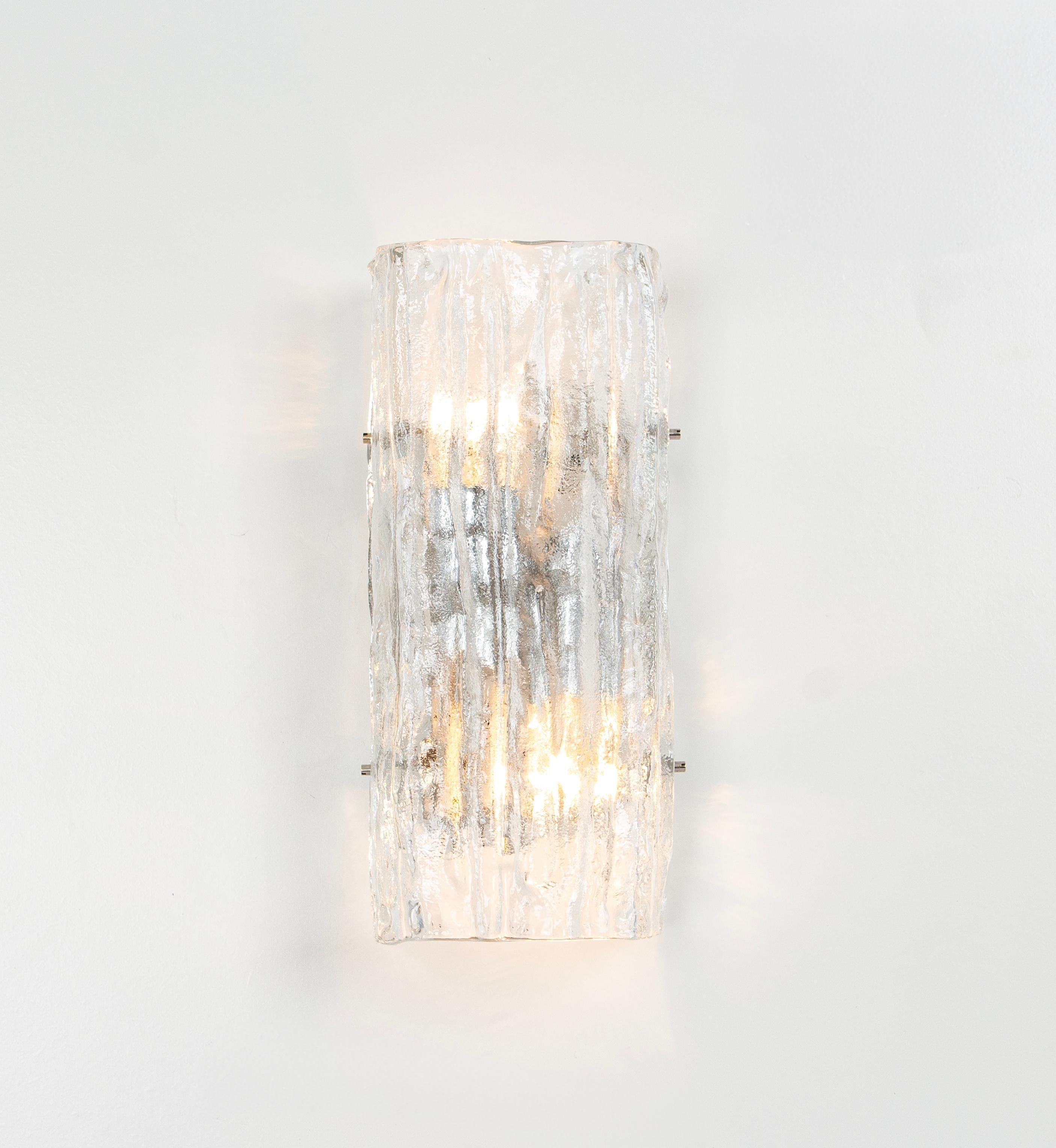 Vetro di Murano Coppia di lampade a parete a forma di sconces Kalmar, Austria, anni '60 in vendita