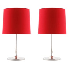 Pareja de lámparas de mesa Kalmar con base de tulipán, níquel pulido, pantallas rojas, años 70