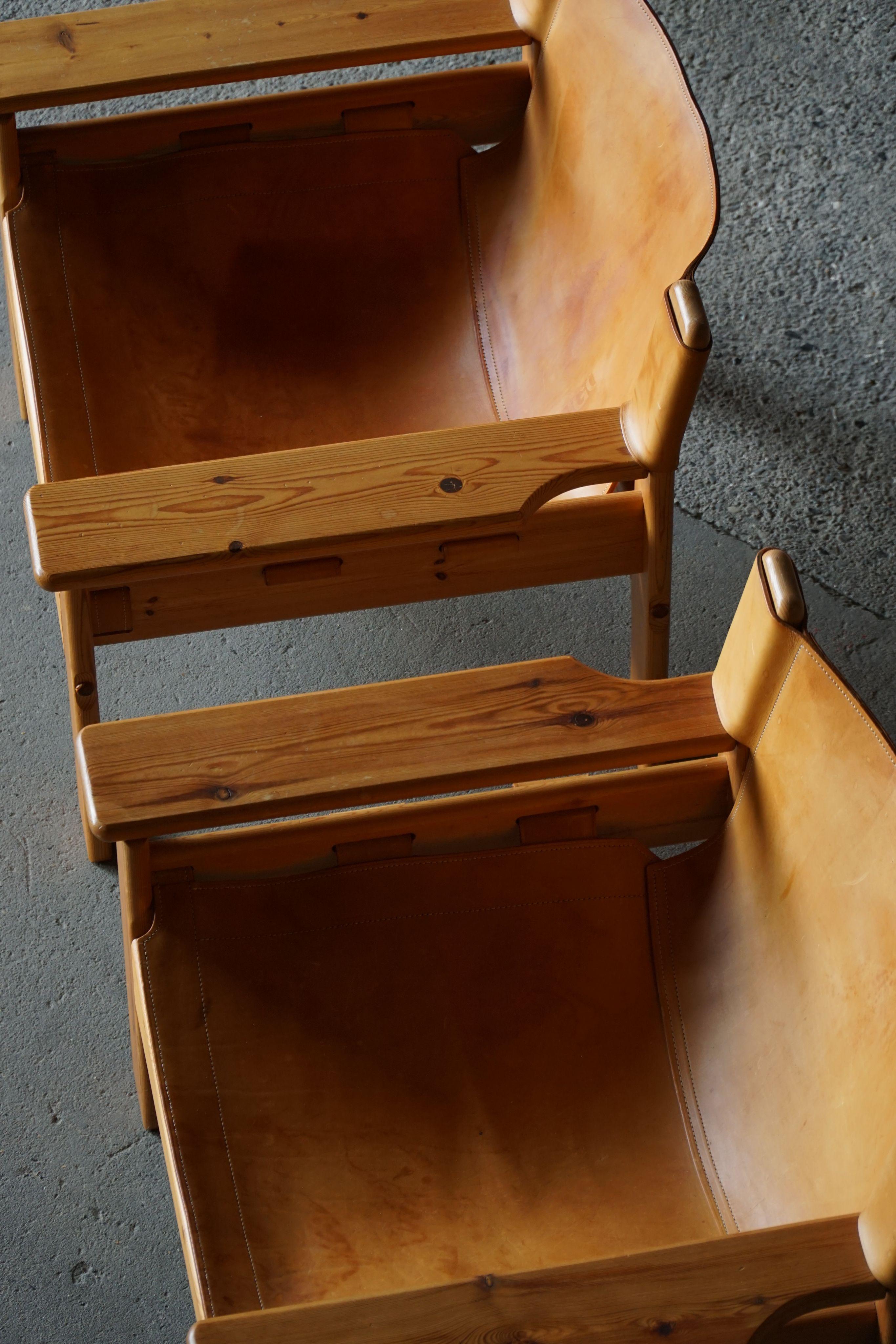 Ein Paar Karin Mobring Style Sessel aus Kiefer und Leder, Schweden, 1970er Jahre im Angebot 8