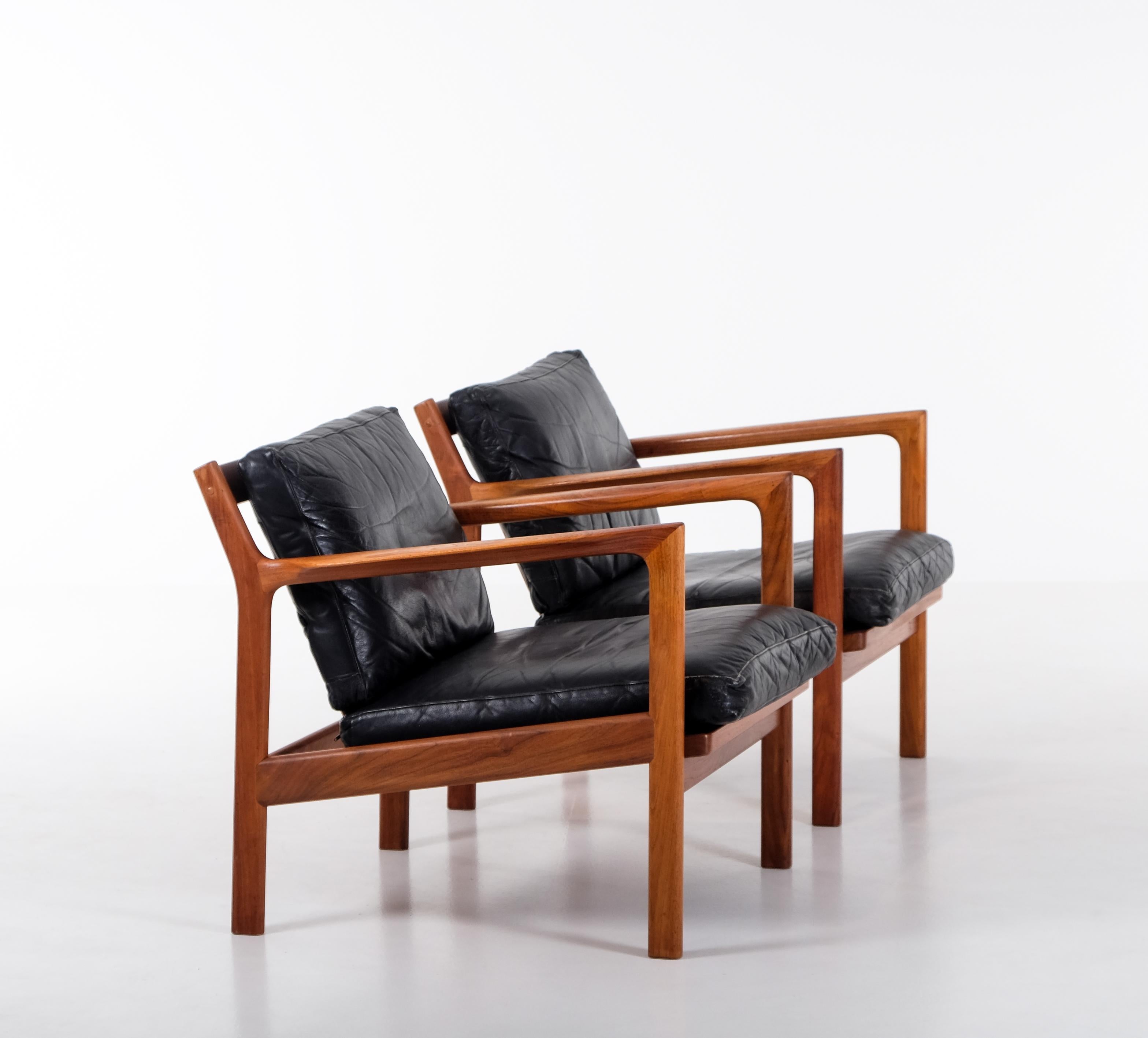 Suédois Paire de fauteuils Karl-Erik Ekselius, Suède, années 1960 en vente