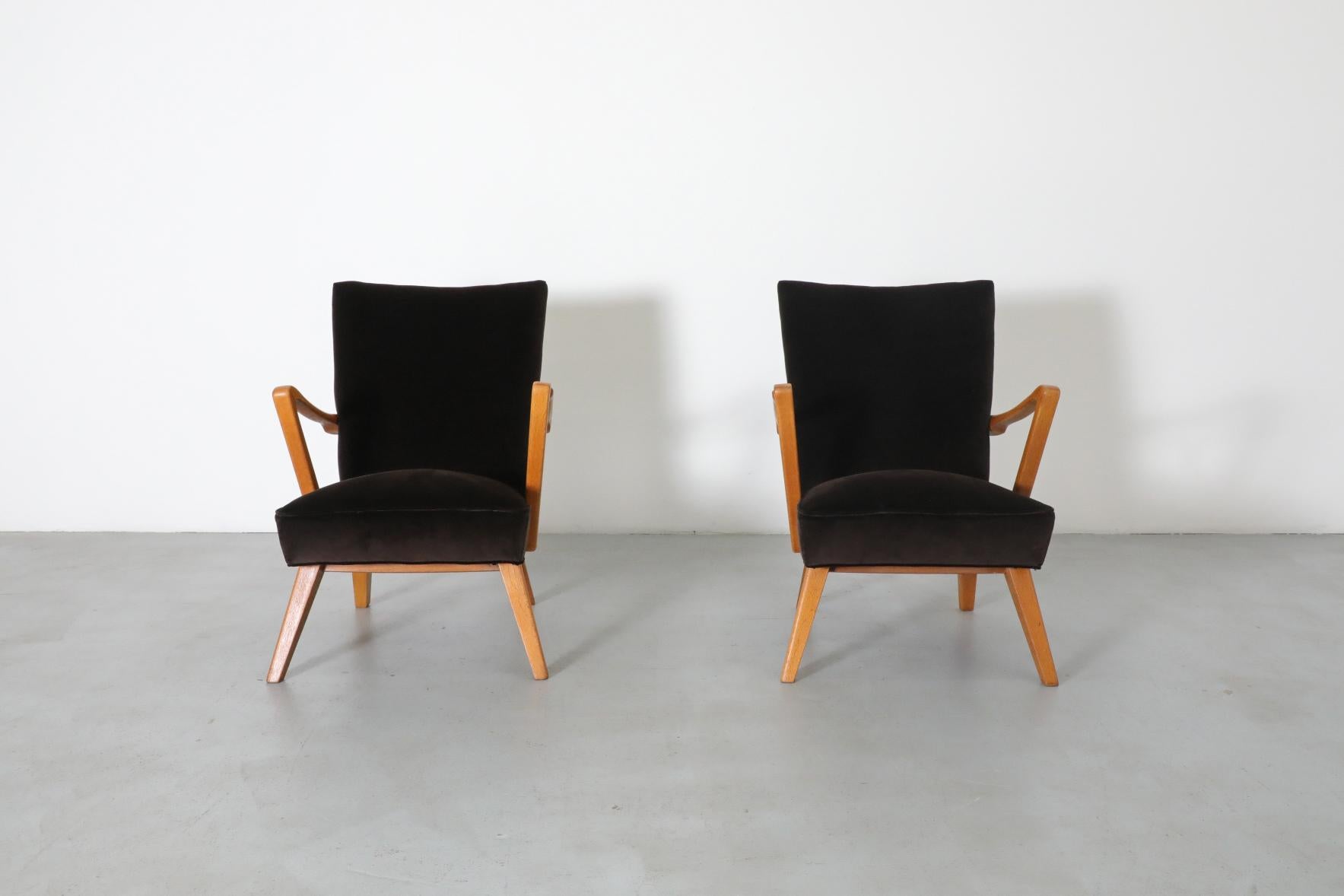 Mid-Century Modern Pair of Karl Nothhelfer Style Danish Modern Easy Chairs in Cafe Velvet