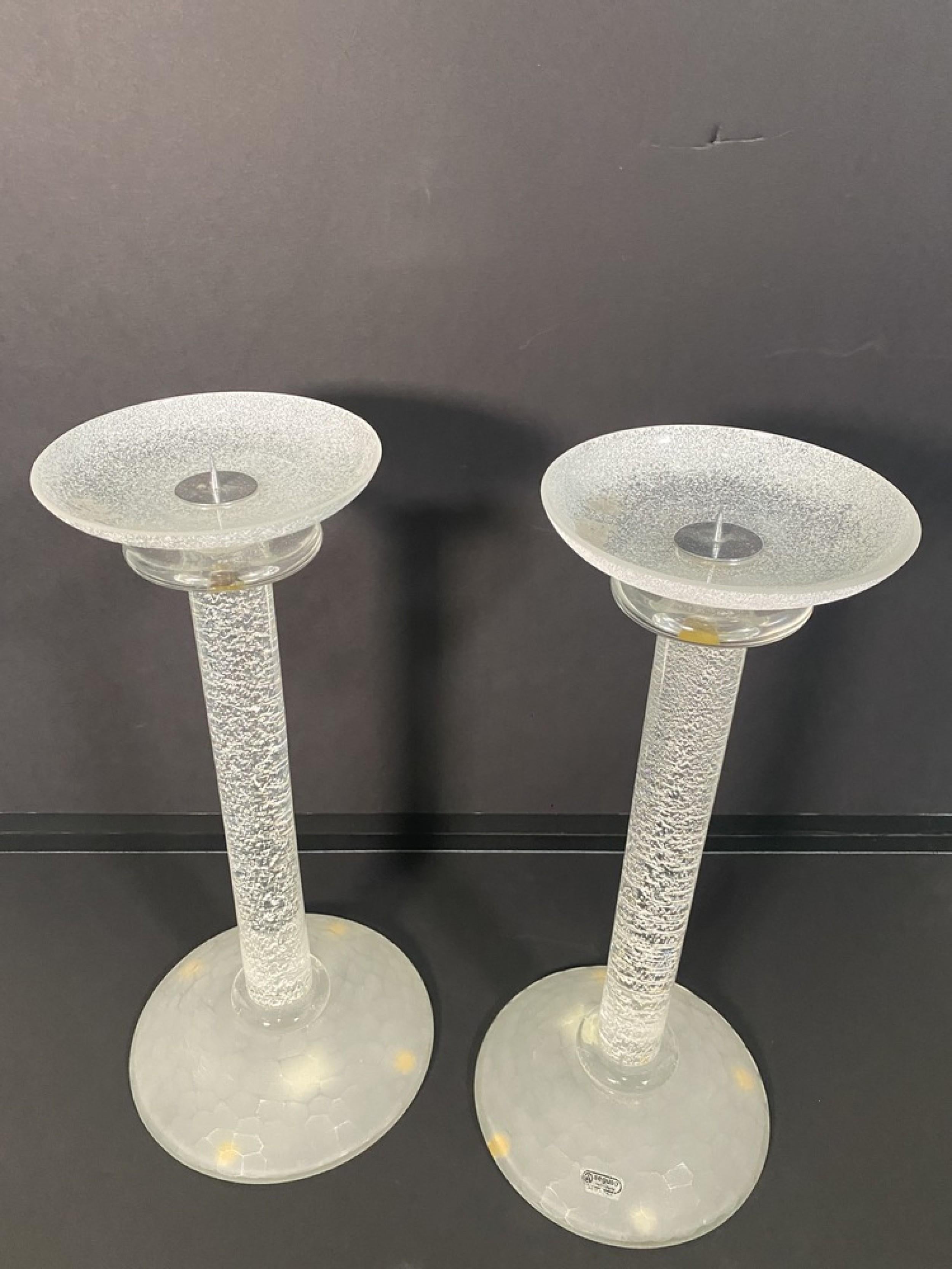 Vetro Coppia di candelabri in vetro trasparente del prototipo americano Karl Springer in vendita