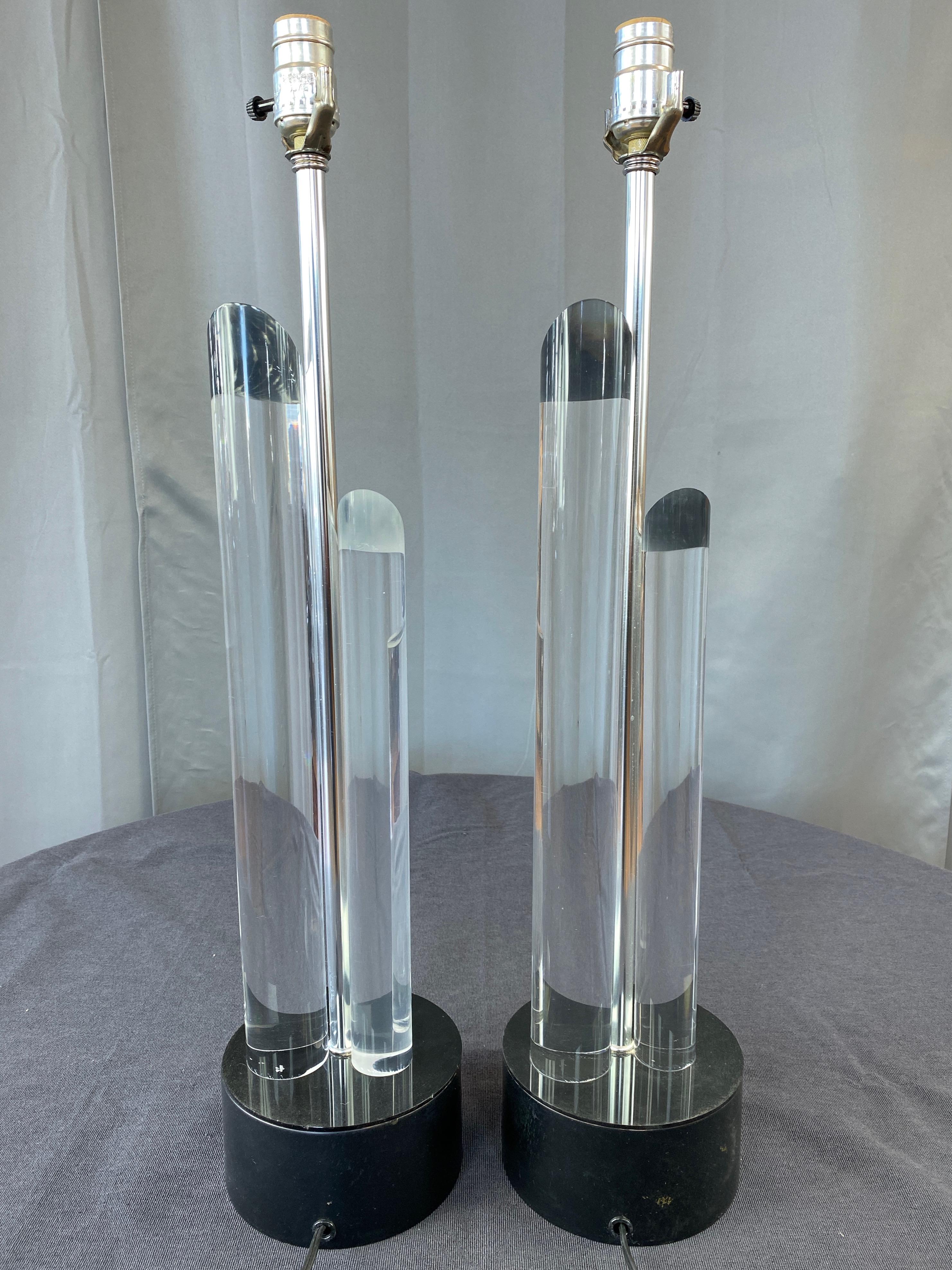 American Pair of Lucite Table Lamps in the Manner of Charles Hollis Jones, 1960s For Sale