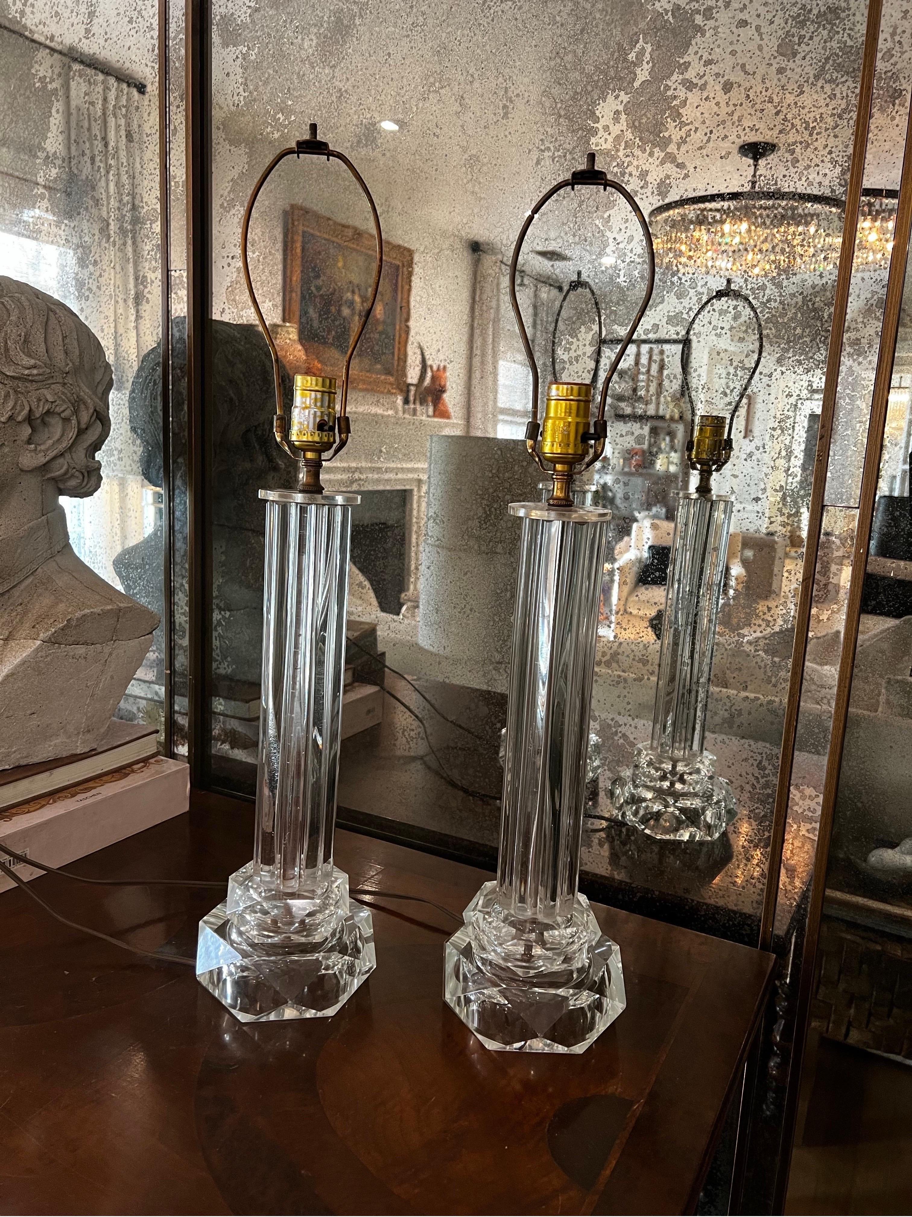 Pair of Karl Springer Style Stacked Lucite and Glass Table Lamps - Vintage In Good Condition For Sale In Los Angeles, CA