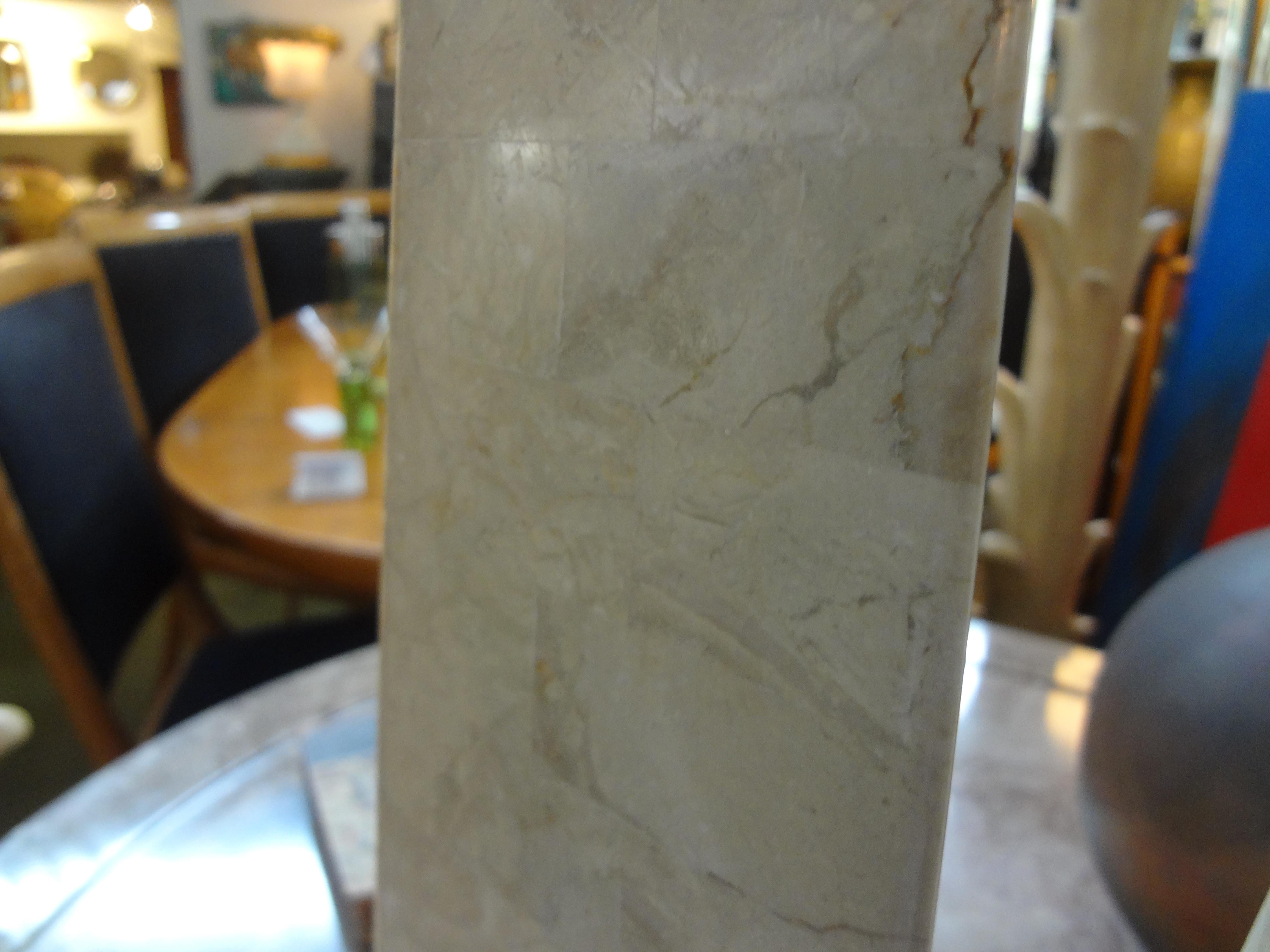 Pair of Karl Springer Style Tessellated Stone and Brass Obelisks In Good Condition In Houston, TX