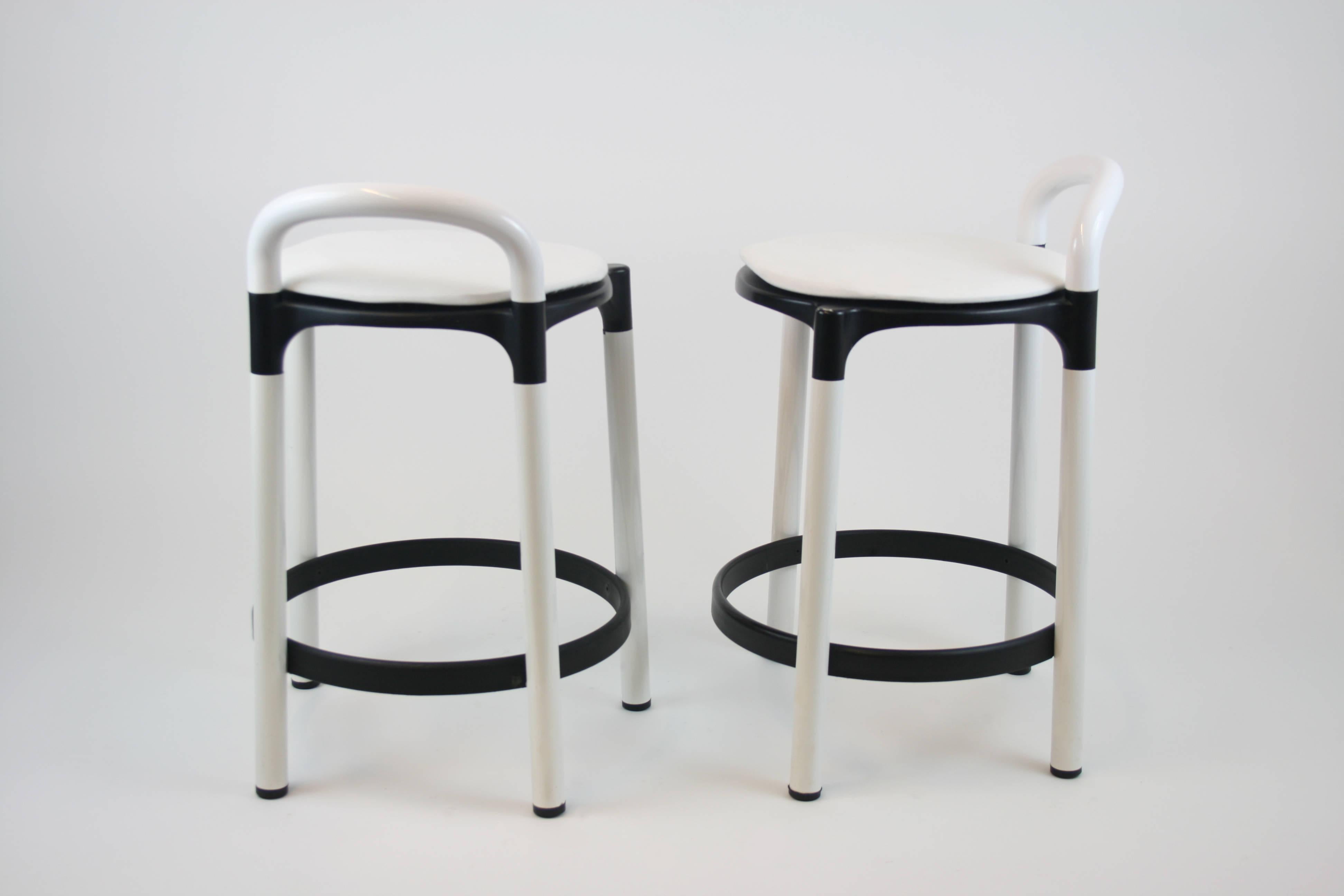Two typical examples of Italian design created and manufactured in the late 1970s. As an inherent philosophy of Kartell each piece of furniture is without any screw or fixings. Although beyond 40 now they still retained their fresh and youthful