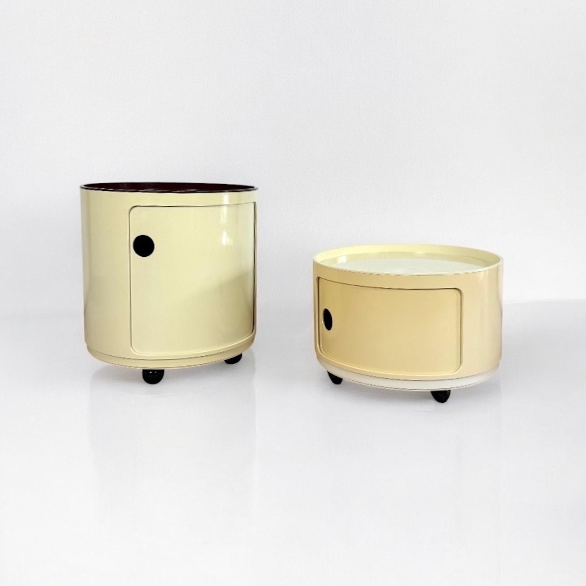 Pair of Kartell 'Componibili' Round-Base Serving Trolleys / Tables, 1960s 1