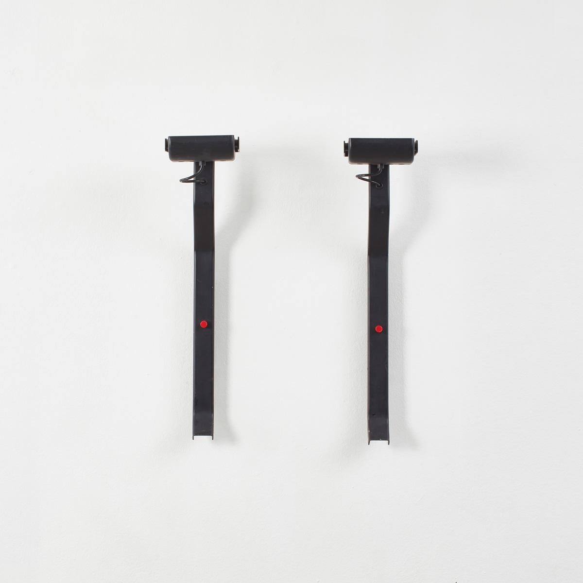 Designed for Sirrah, these wall lights are a very good example of Kazuhide Takahama’s minimal futurist aesthetic – with clean lines and formal restraint. Takahama was born in Japan in 1930 and after completing his studies in Architecture in Tokyo he