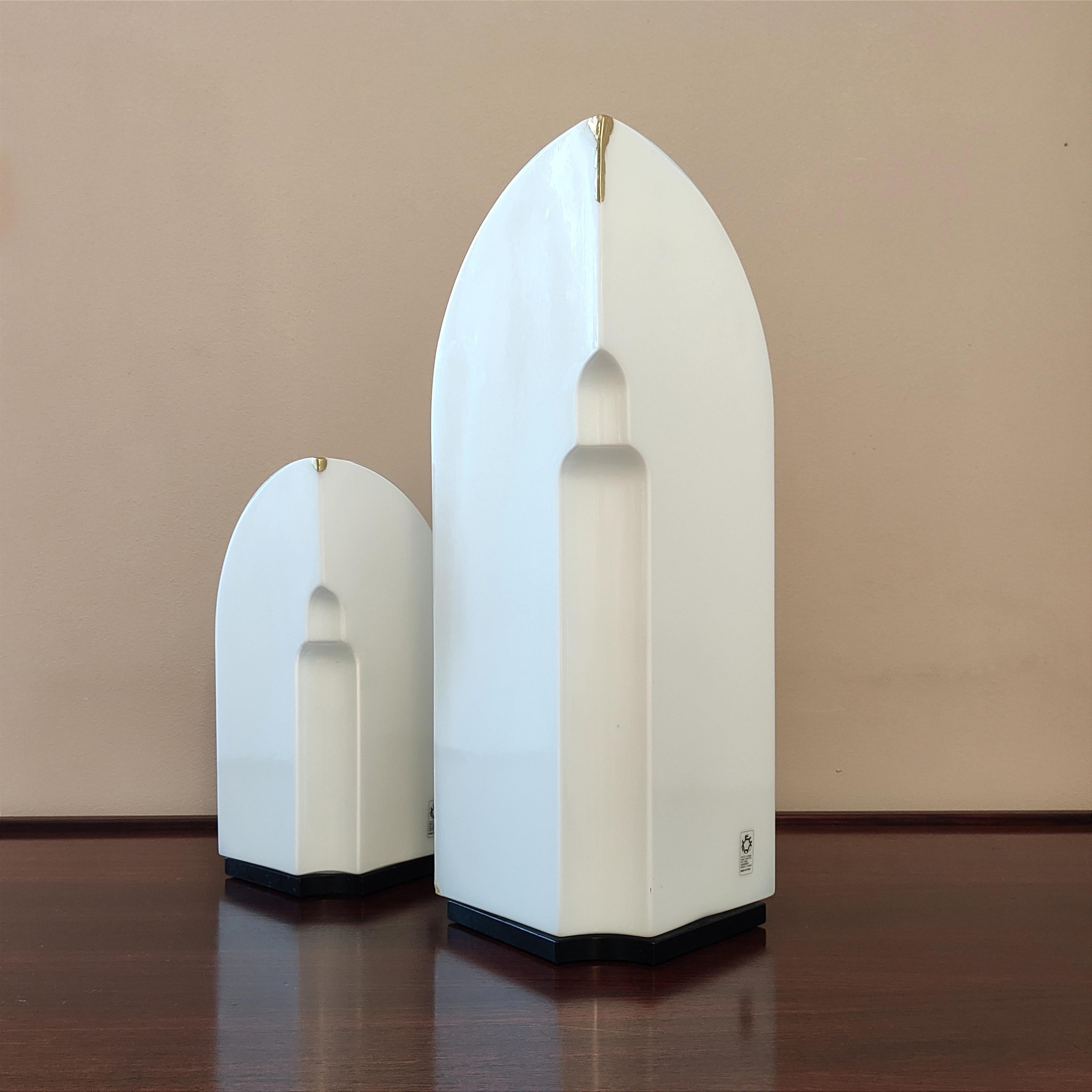 Pair of Kazuhide Takahama Leucos Tiki Lamps In Distressed Condition For Sale In Montecchio Precalcino, VI
