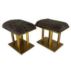 Paire de tabourets Kelly Wearstler en bronze et gris en agneau de Mongolie frisé, USA 2015